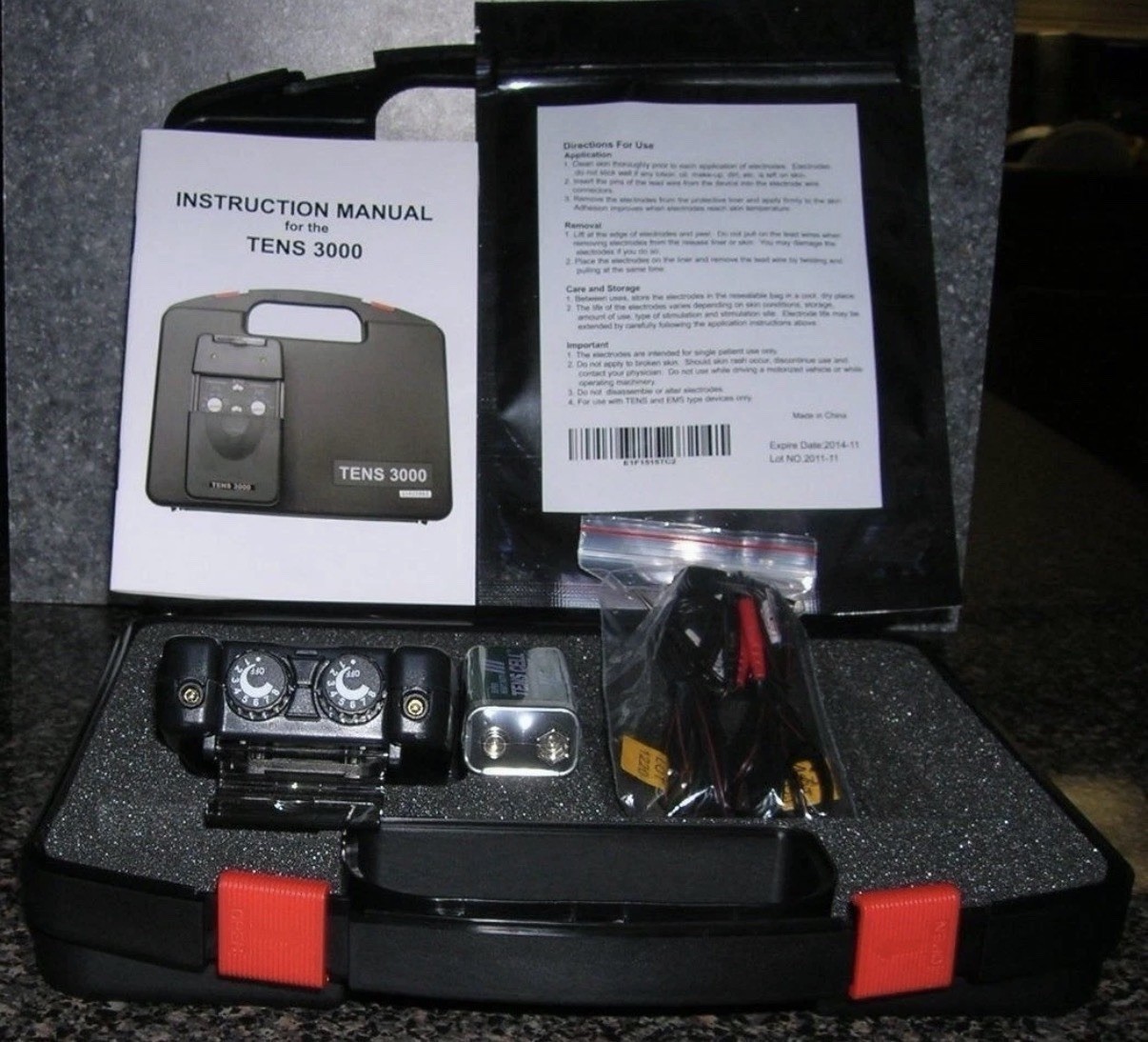 TENS 3000 3 Mode Analog TENS Unit with Timer Case