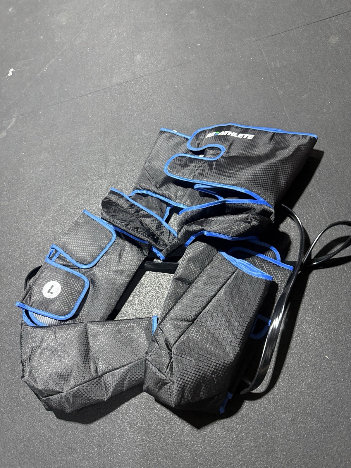 REATHLETE Leg Foot Athlete Compression Massager Boots no charging cable