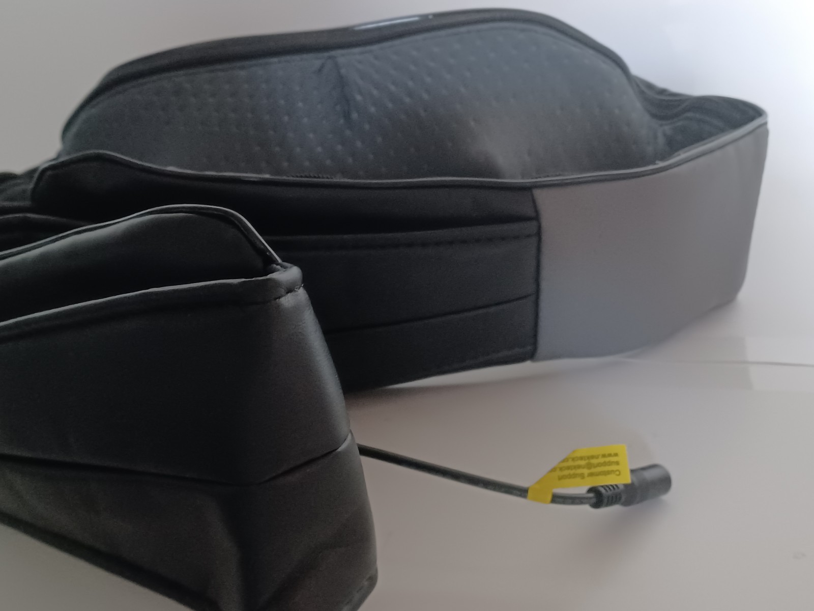 Nekteck Shiatsu Deep Kneading Massage Pillow – No Adapter