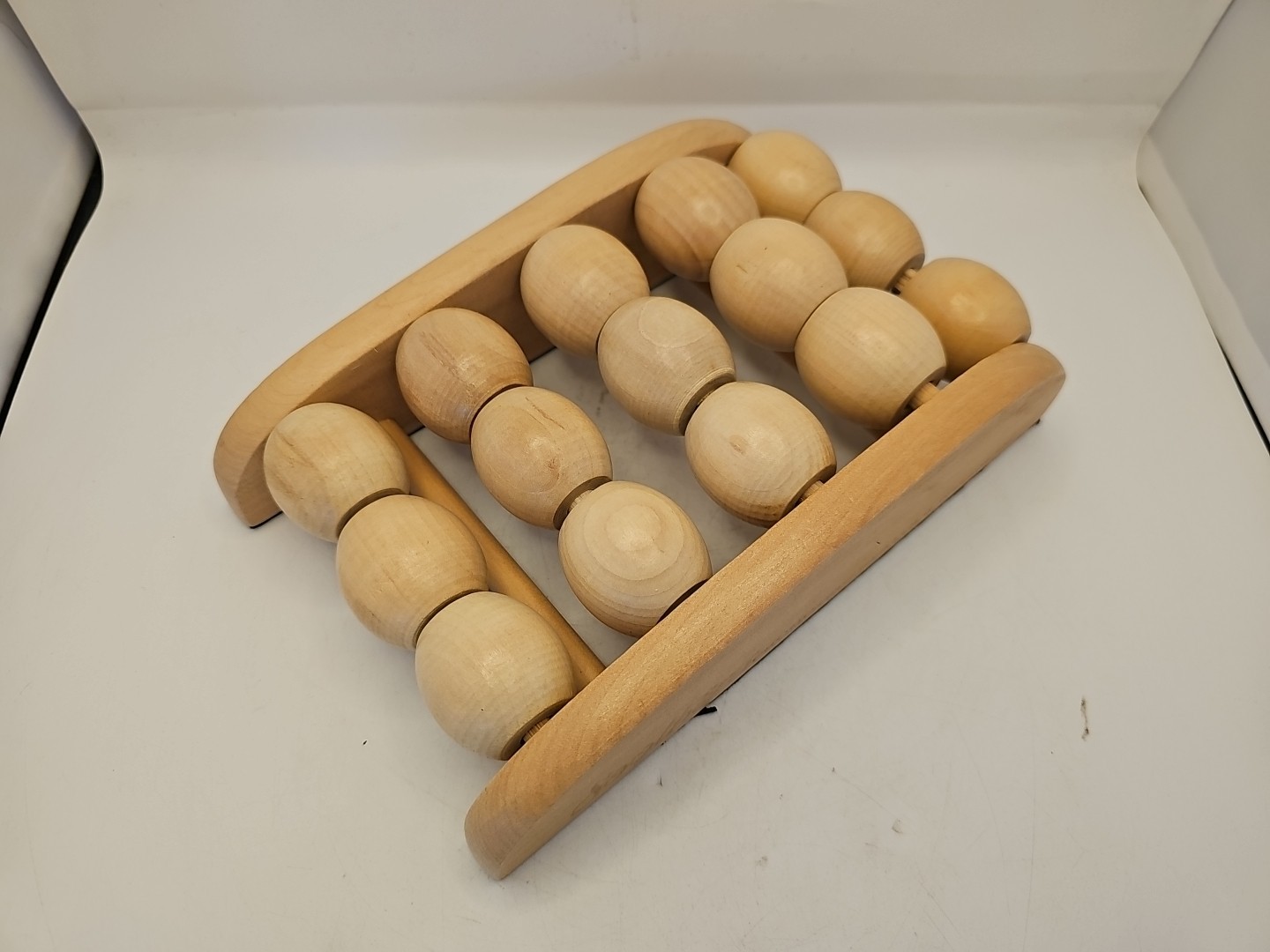 Soothera Roller Wood Foot Massager Reflex Gymnastics Massage 8.5×5.5×2″ Beige