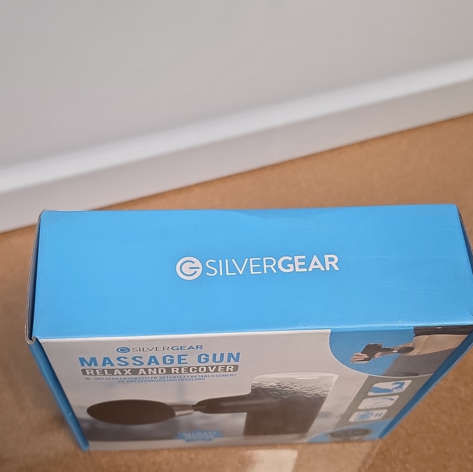 SILVERGEAR Relax and Recover Massage Gun Cordless Rechargeable 6 Speeds