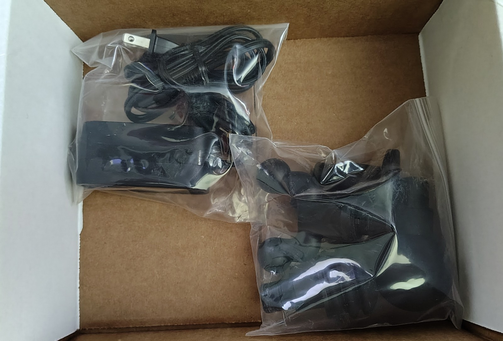 Hyperice Hypervolt BT Bluetooth Percussion Handheld Massage Gun Massager Device
