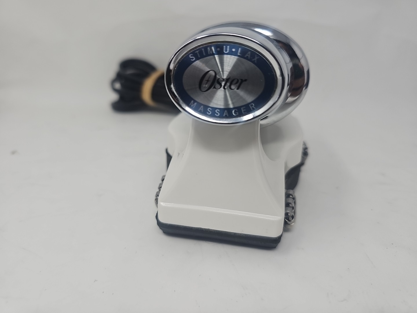 Oster Stim-U-Lax Therapeutic Massager 14-11 Chrome, Box, Works Great