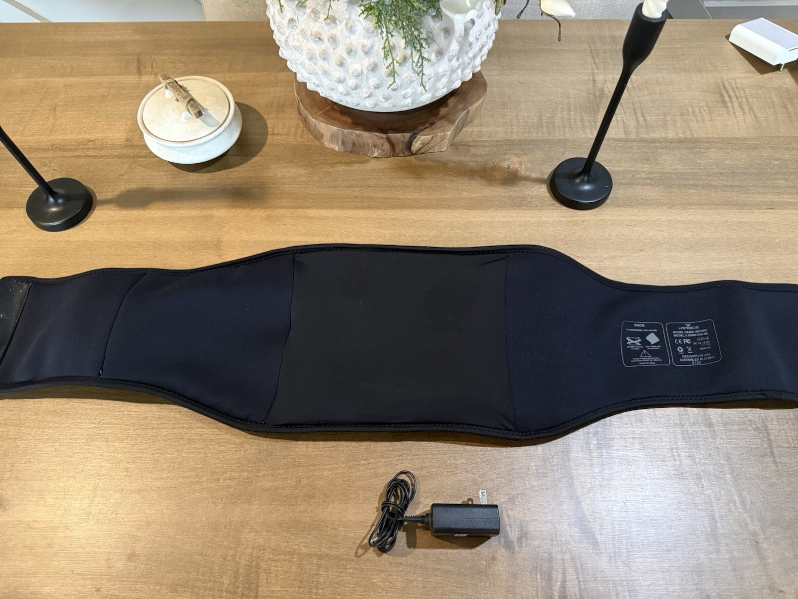 Hyperice Venom Back Heated Vibrating Rechargeable Massage Belt Back Wrap Black