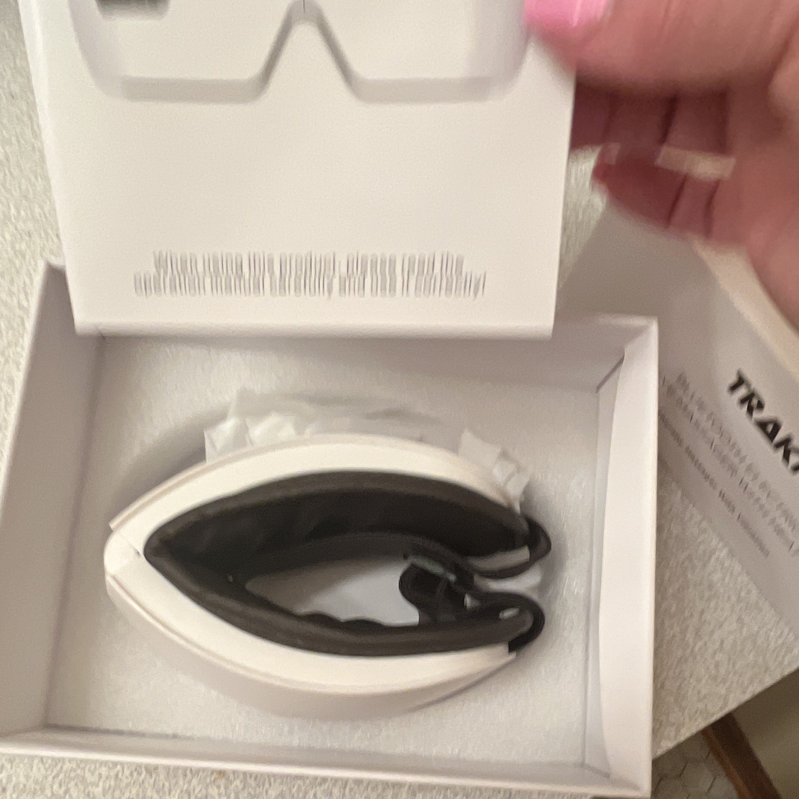 TRAKK Bluetooth Heated Electric Eye Massager Vibrating Acupressure White/Black