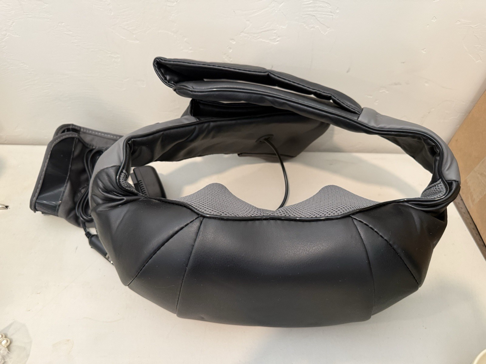 Nekteck Shiatsu Deep Kneading Massage Pillow