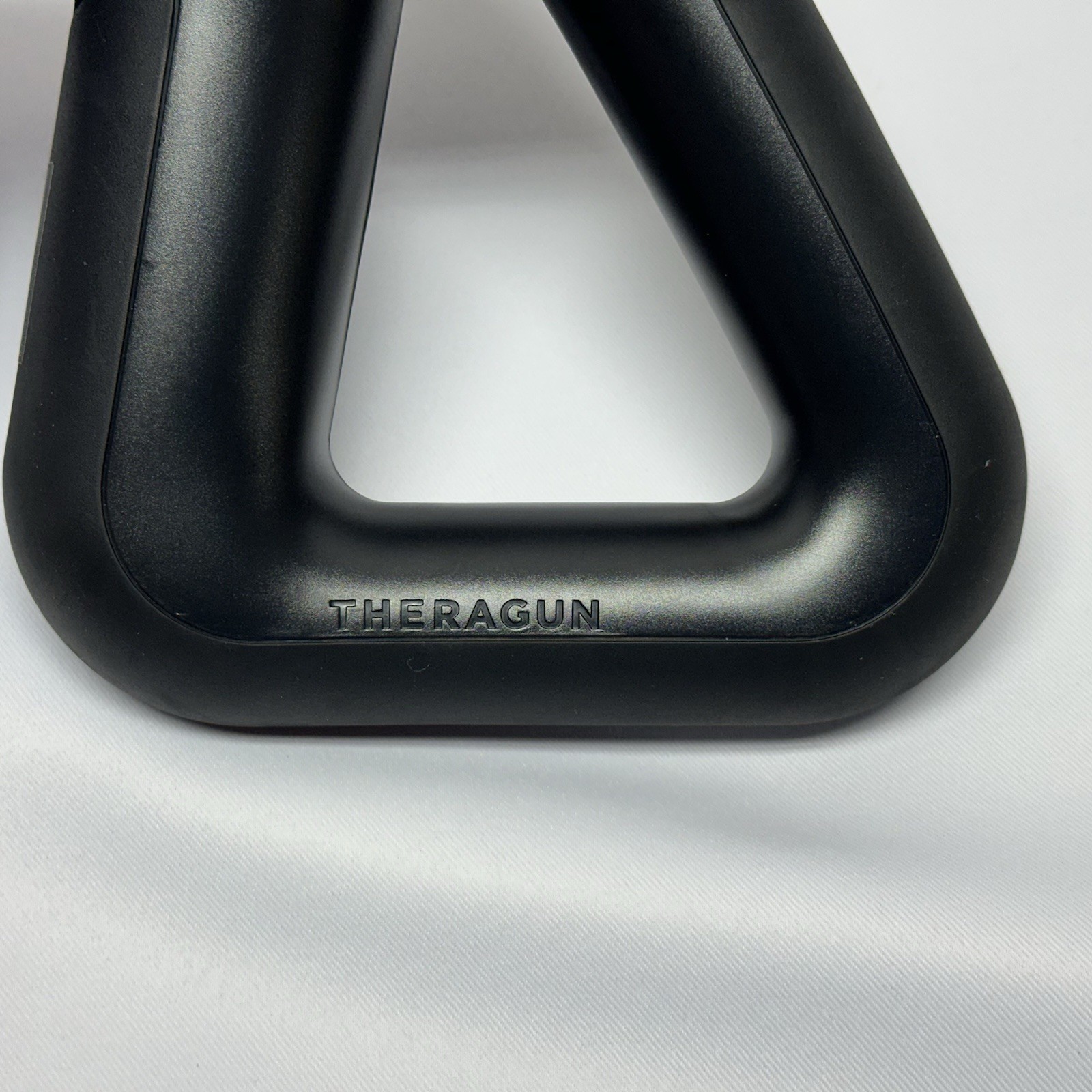 Theragun Prime Bluetooth Percussive Therapy Device Deep Tissue Massager Black