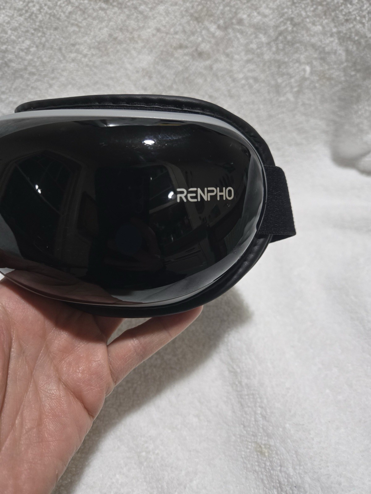 RENPHO Eyeris 3 Eye Massager – Voice Control – Improve Sleeping Quality -Heated