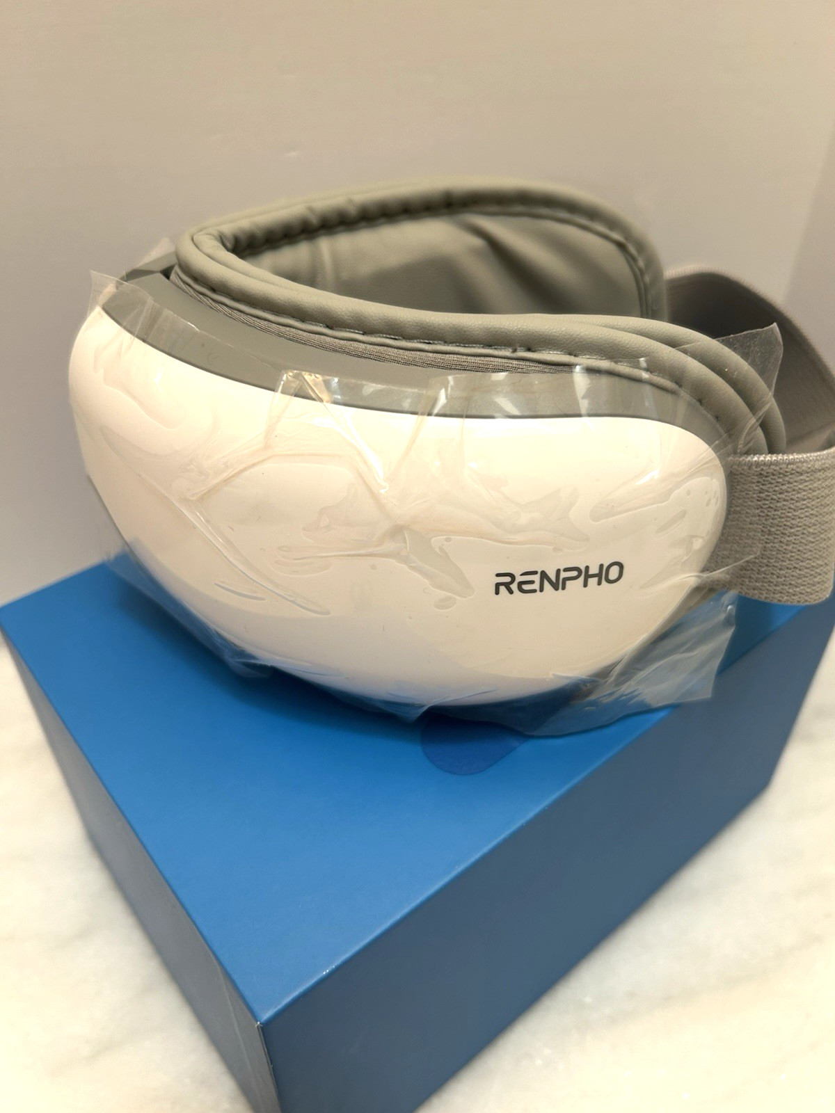 RENPHO RF-EM001 Electric Eye Massager – White – OPEN BOX – NEW