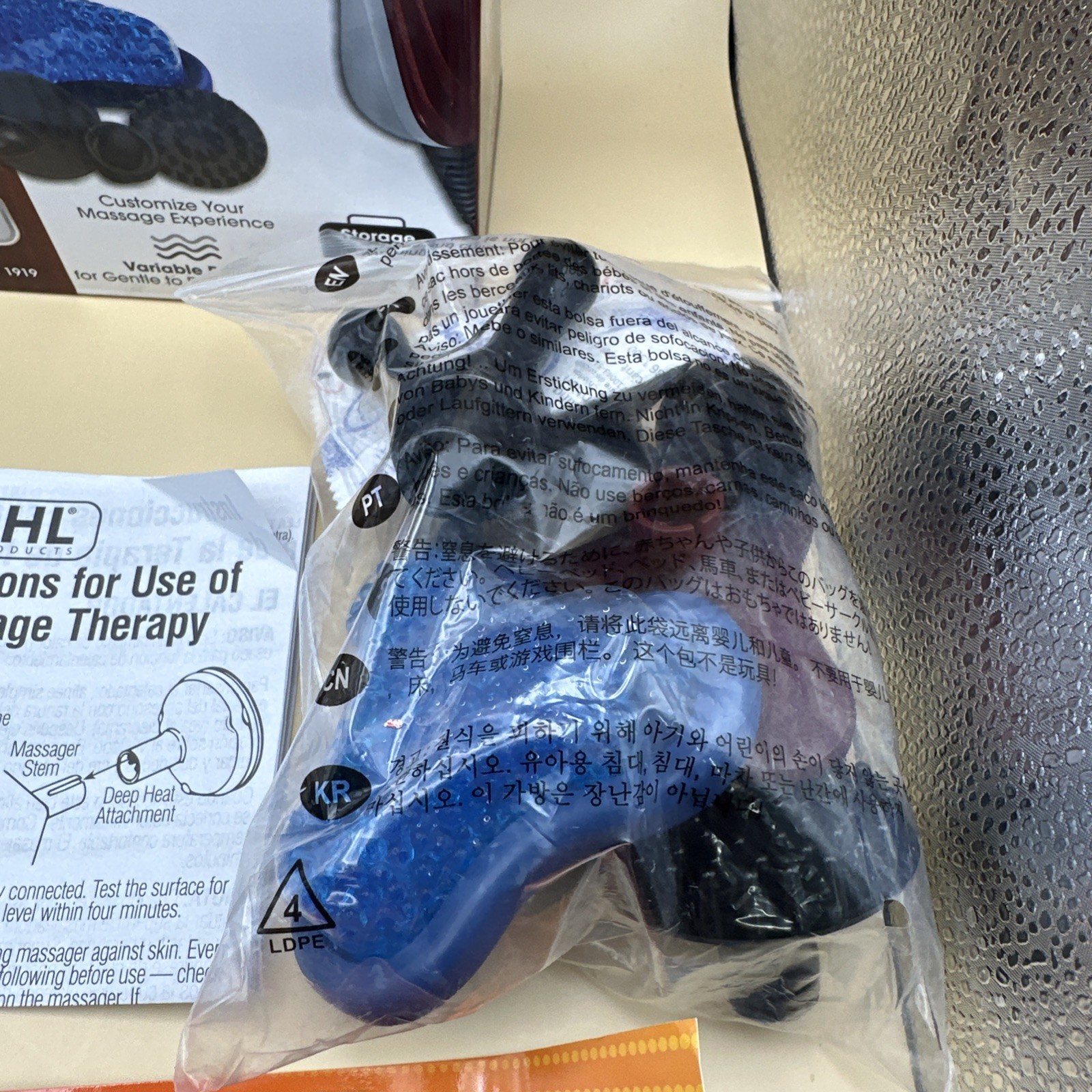 WAHL Hot & Cold Therapeutic Body Massager Model 4295-400 w/t Bag & 7 Attachments