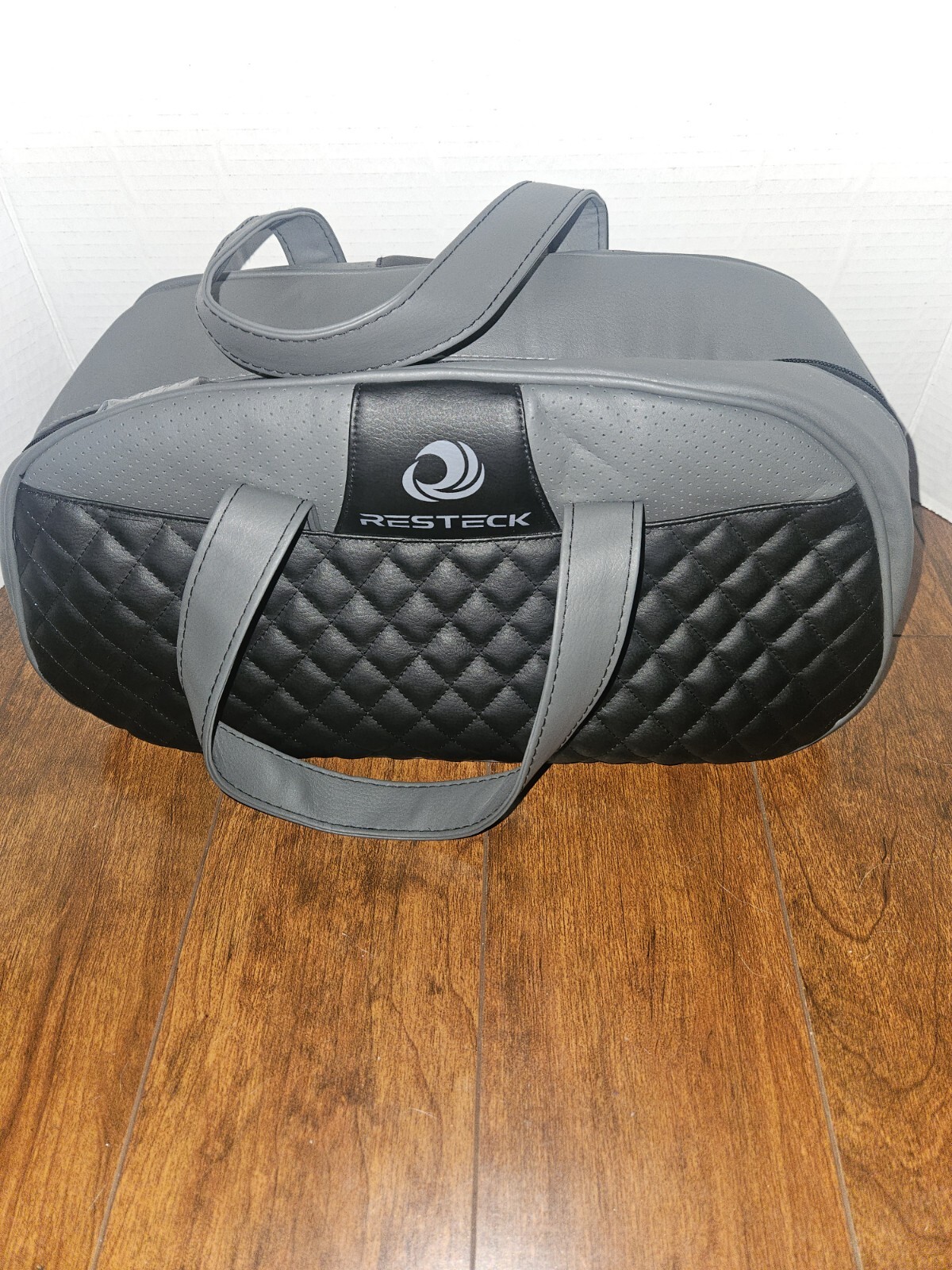 Resteck Massager Neck & Back with Heat Adjustable Levels Carrying Case Car Plug