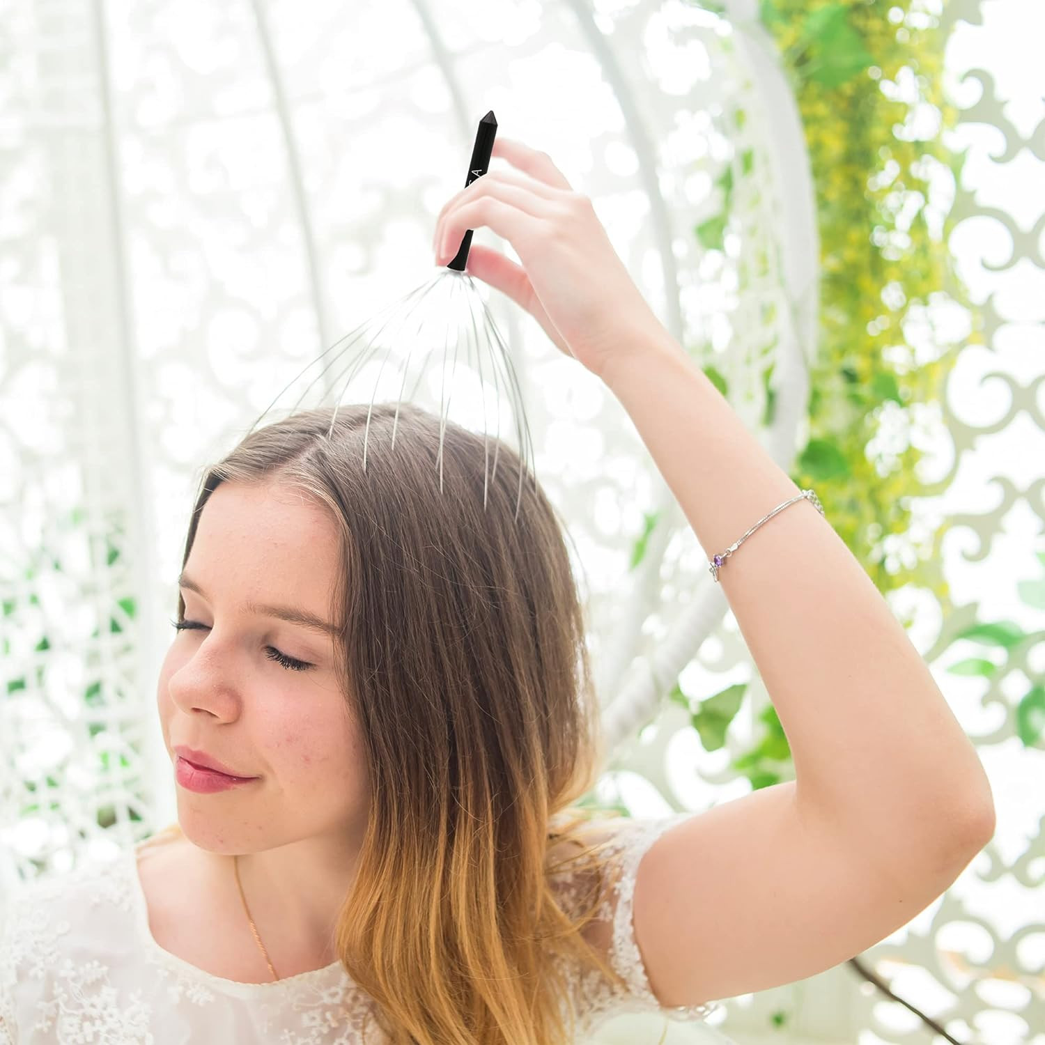 Head Massager Scalp Massager 20 Fingers Head Scratcher, Stocking Stuffers Gift f