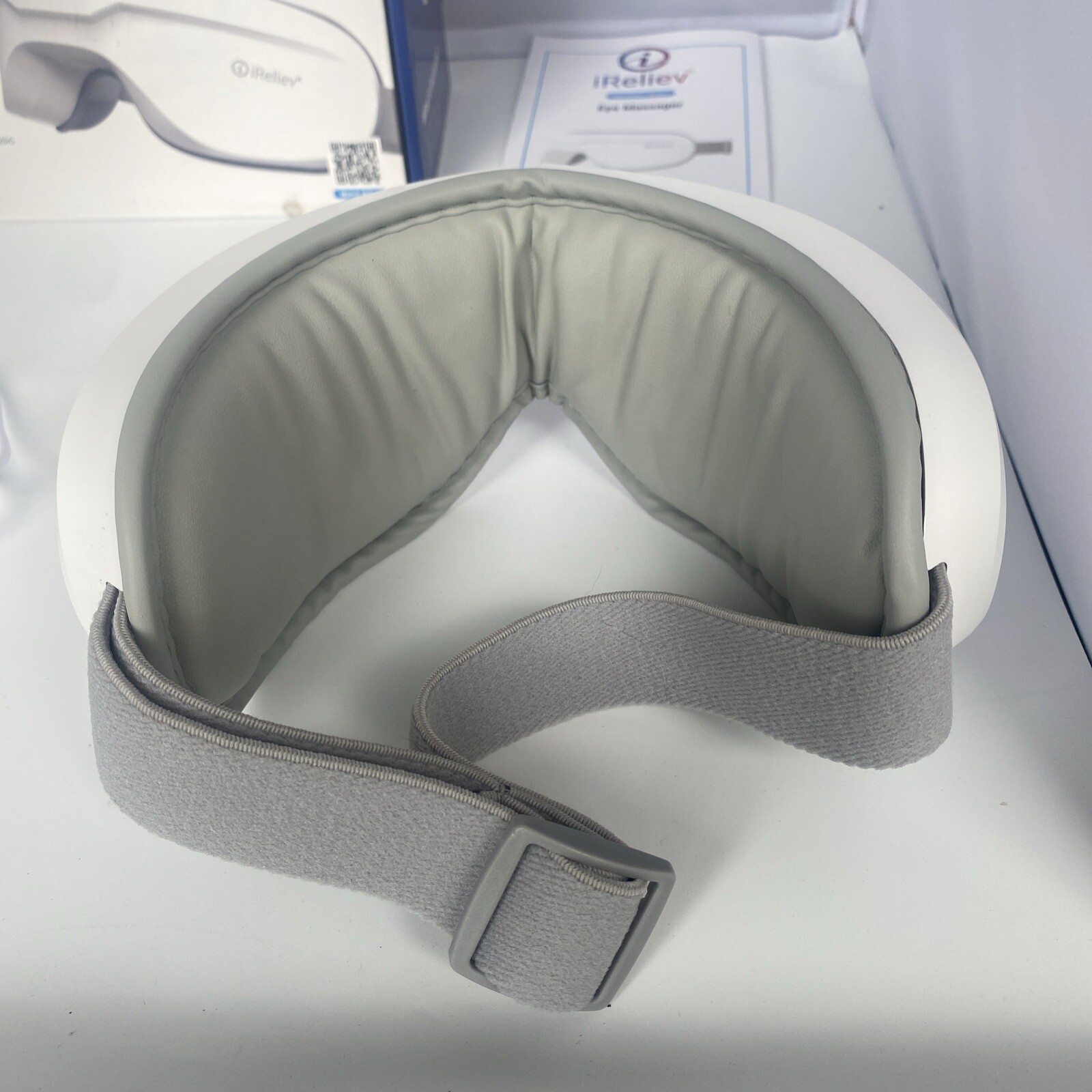iReliev Eye Massager Relaxable Series MA-2000 Acupoint Heat Wireless Bluetooth