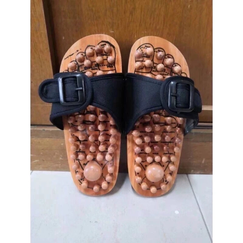 Health Sandalwood Reflexology Foot Massage Therapy Slipper ( 38- 42 )