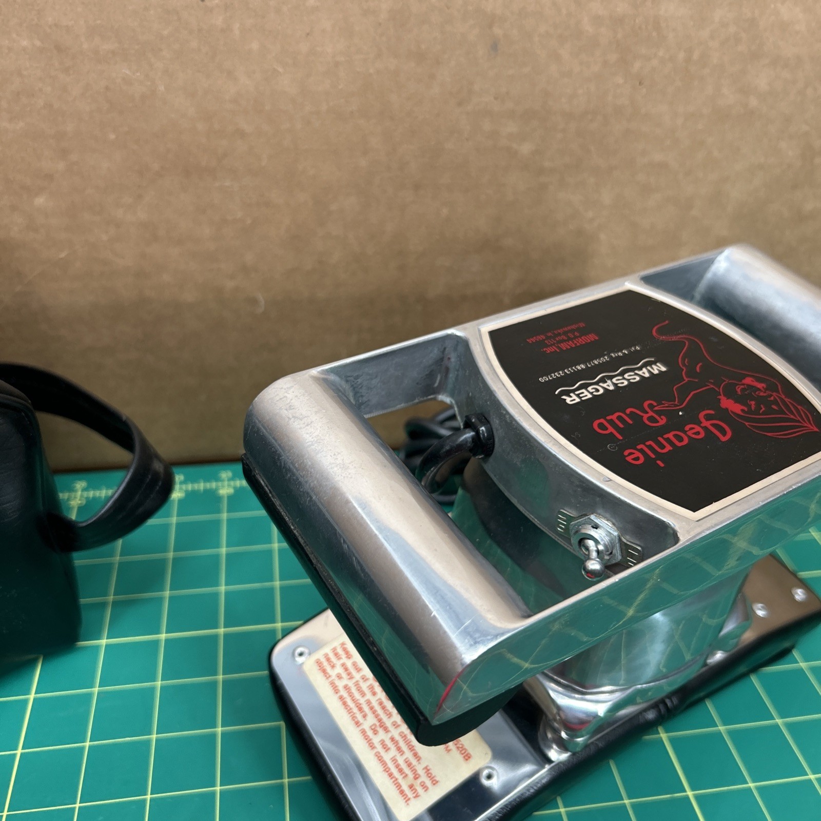 Vintage Jeanie Rub Massager Model M67-520B 3200 RPM Single Speed Tested GOOD