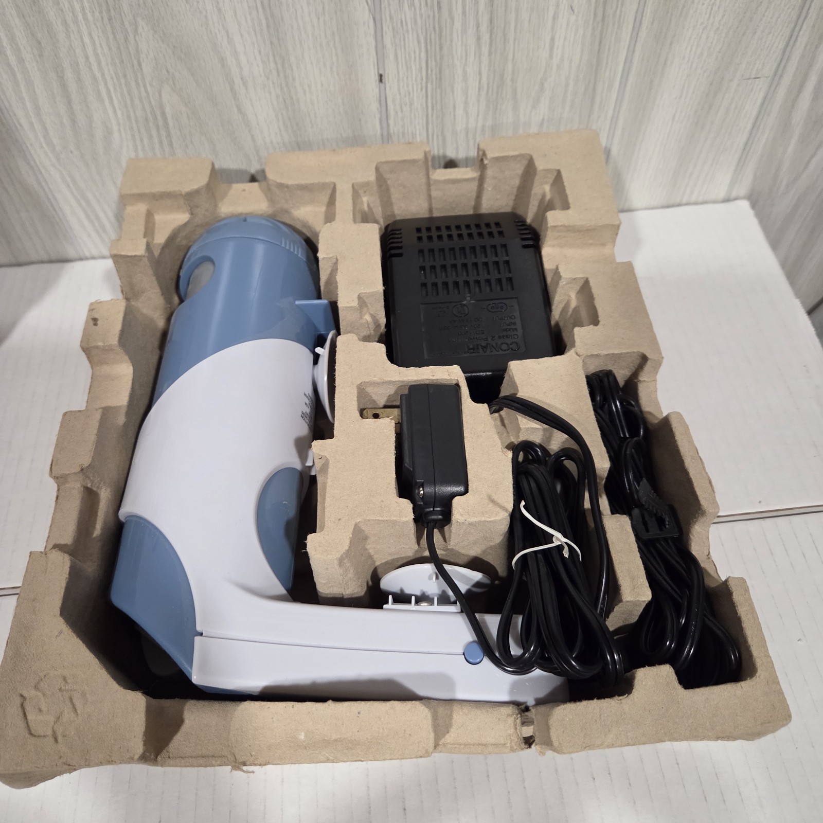 NEW Open Box Conair Body Benefits Powerful Water Jet Bath Spa 2000 BTS1D