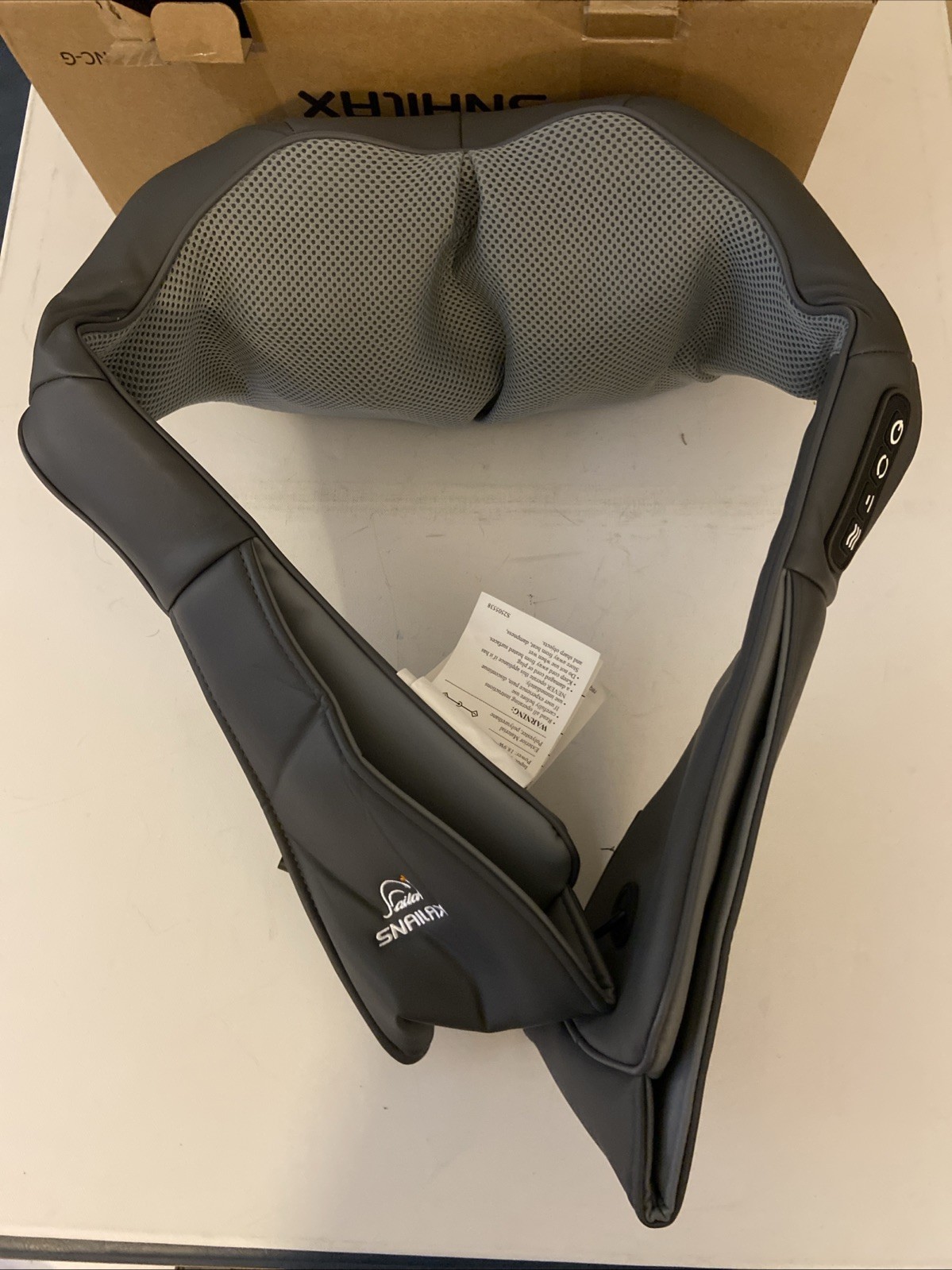 Snailax Neck & Shoulder Shiatsu Massager with Heat. Model SL-632NC-G