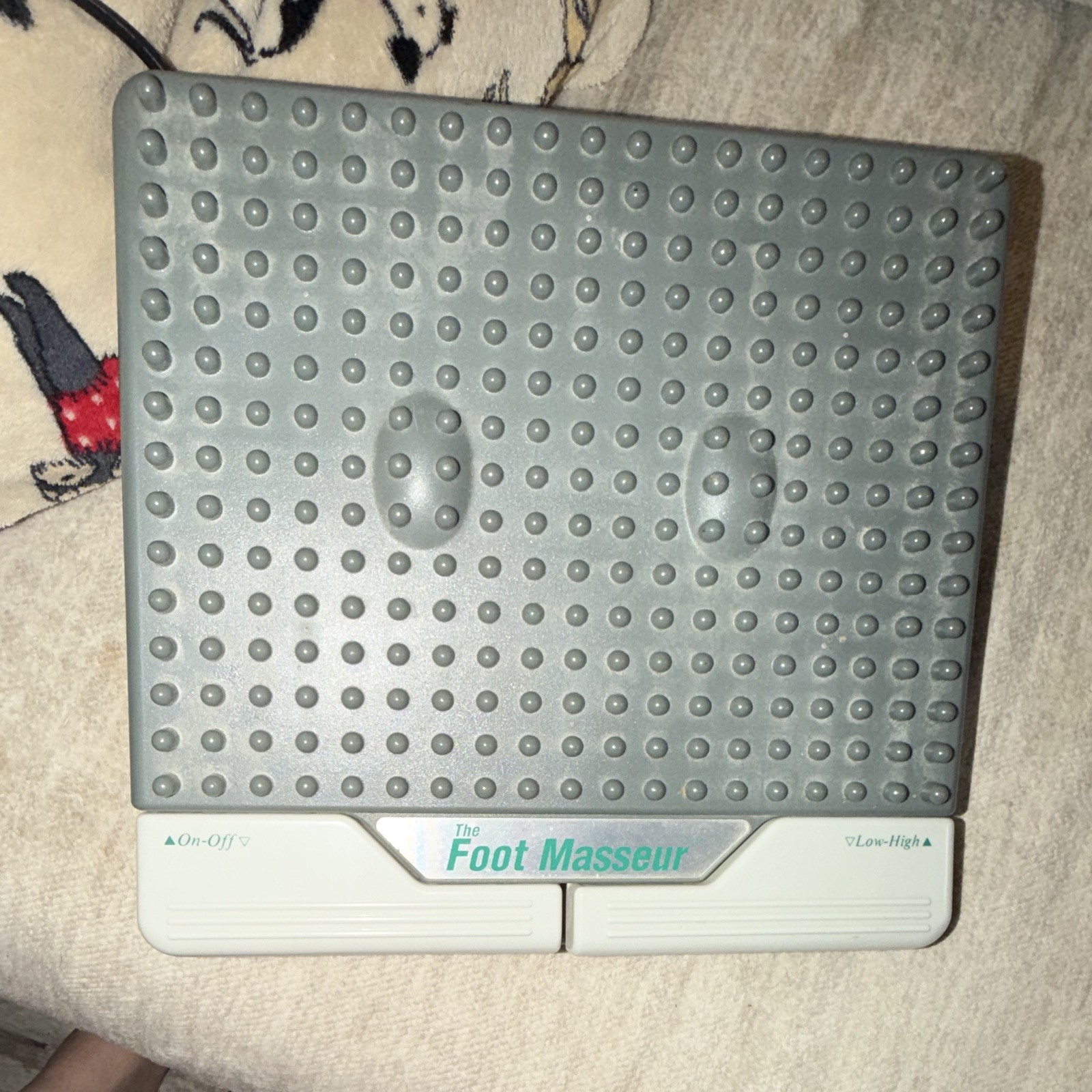 CN-368 Vibrating Foot Massager Platform, Portable Multispeed, UL Listed