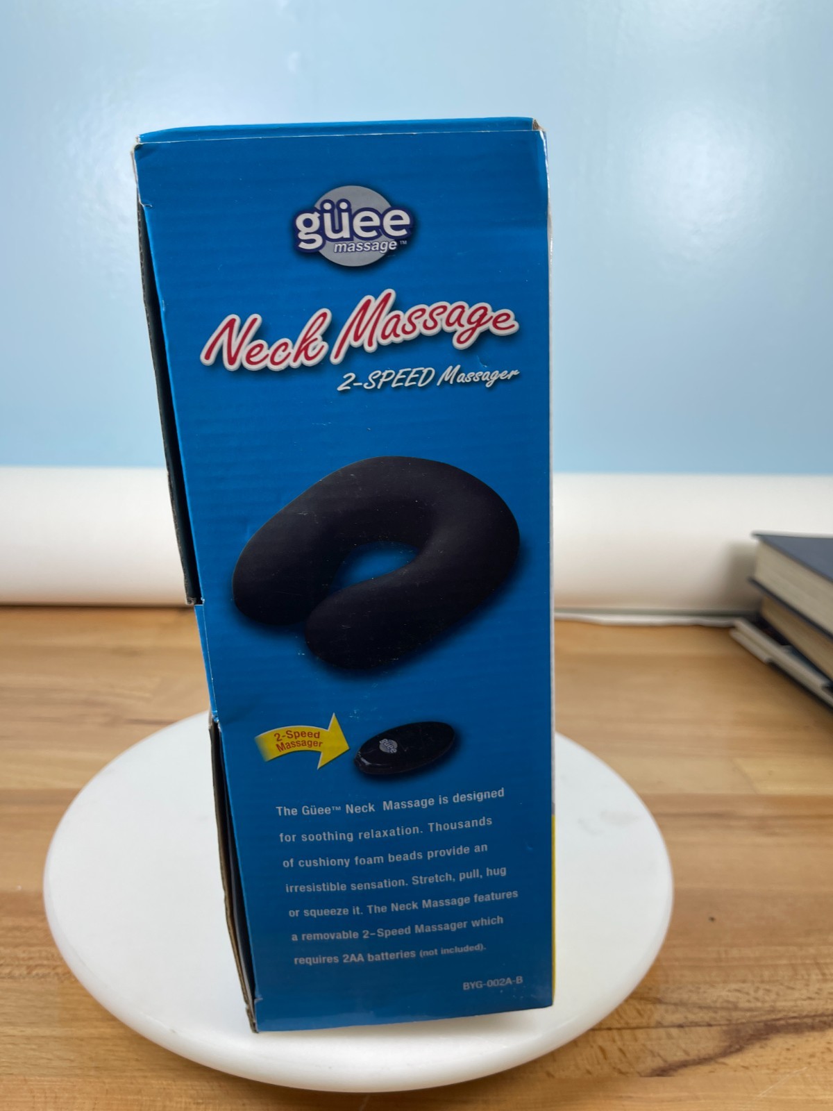 Guiee Neck Massage Pillow 2-Speed Massager Open Box Unused Relaxation Cushion