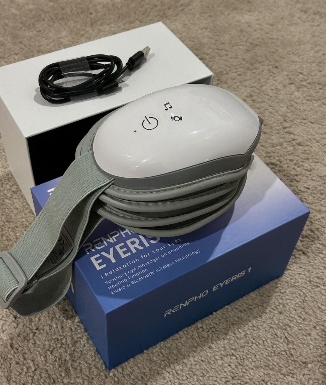 RENPHO Eyeris 1 Electric Eye Massager RF-EM001. Includes manual, charging cord