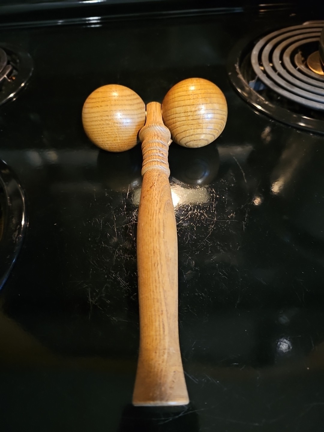 Vintage Oak Wooden Back Massager Roller Rolling Balls with Handle 9.5″