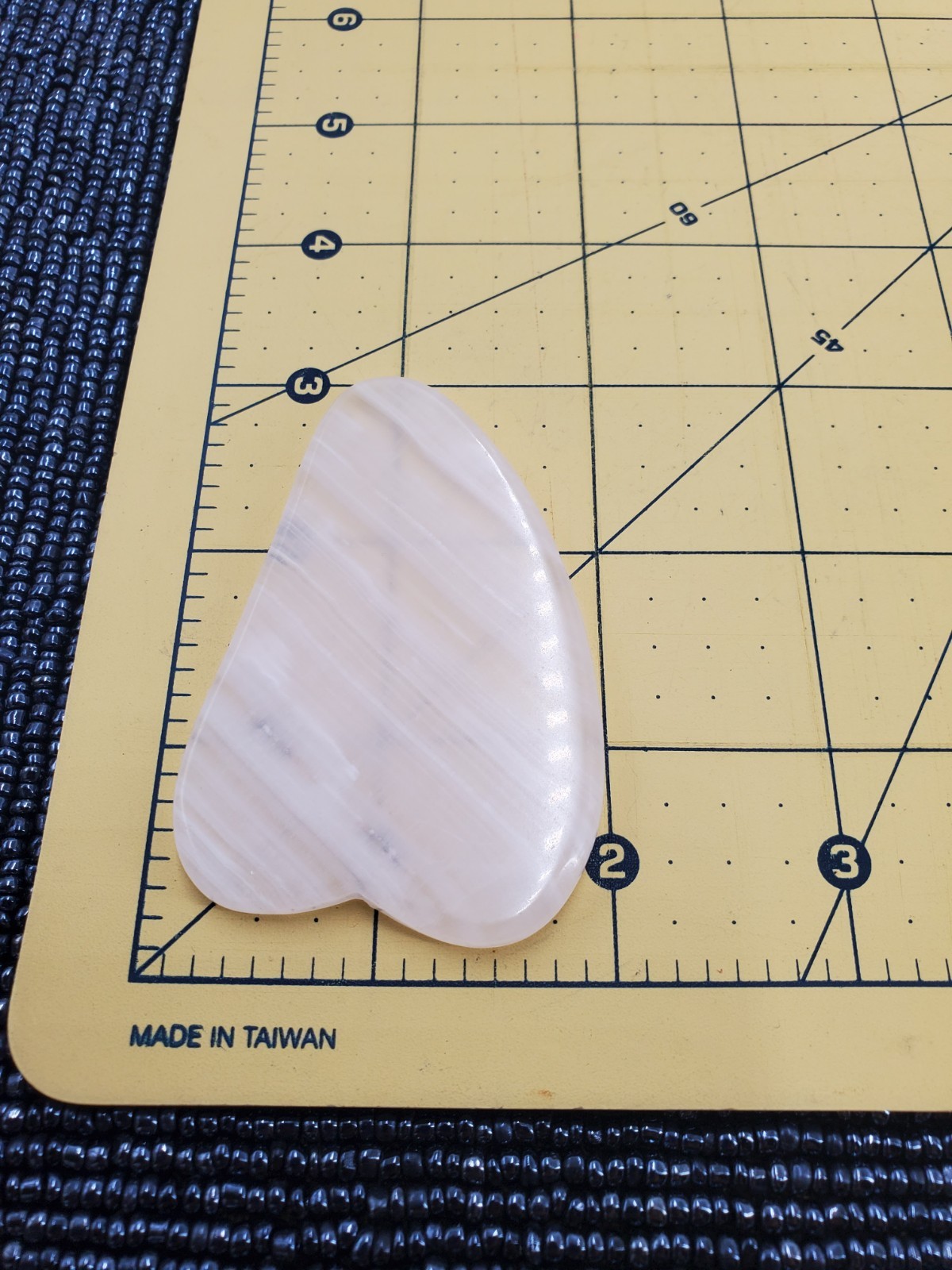 Jade (Pink) quartz facial roller and a gua sha stone (C39)