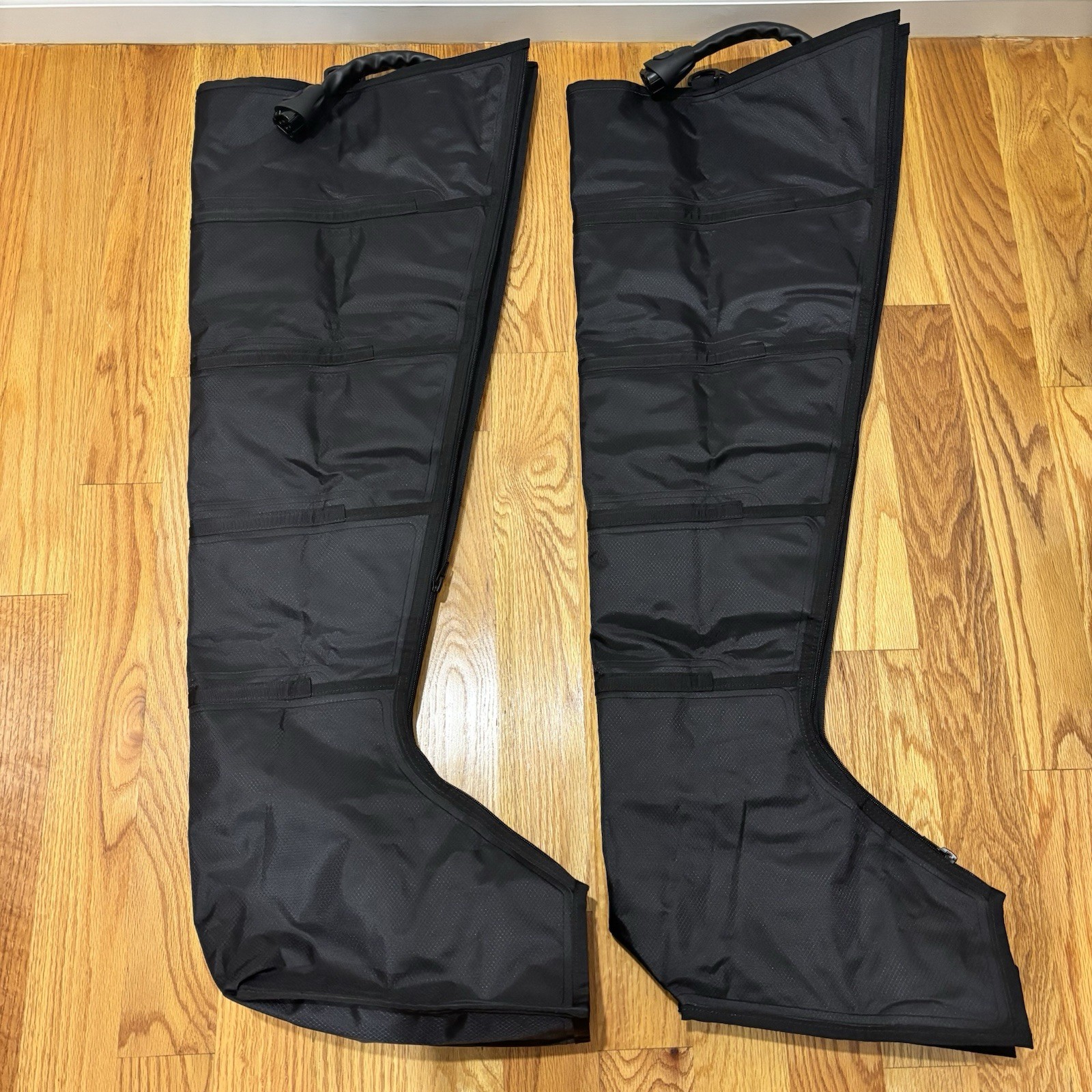 Normatec 3 Air Compression System (Legs + Hips) Massager with Carry Case Tested