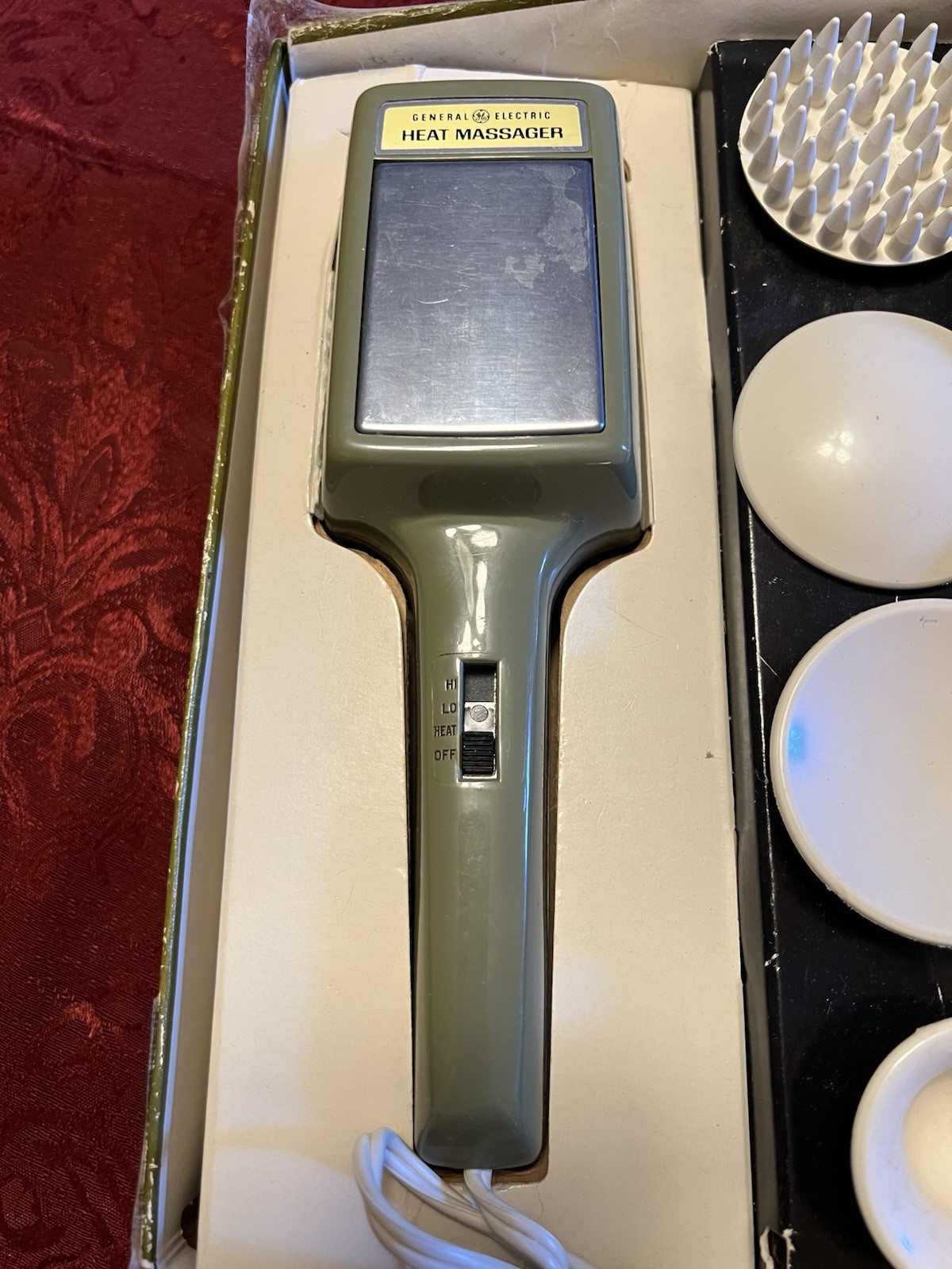 GE VTG Heat Massager Vibrator MR-2 Box & Attachments vibrating 1970’s