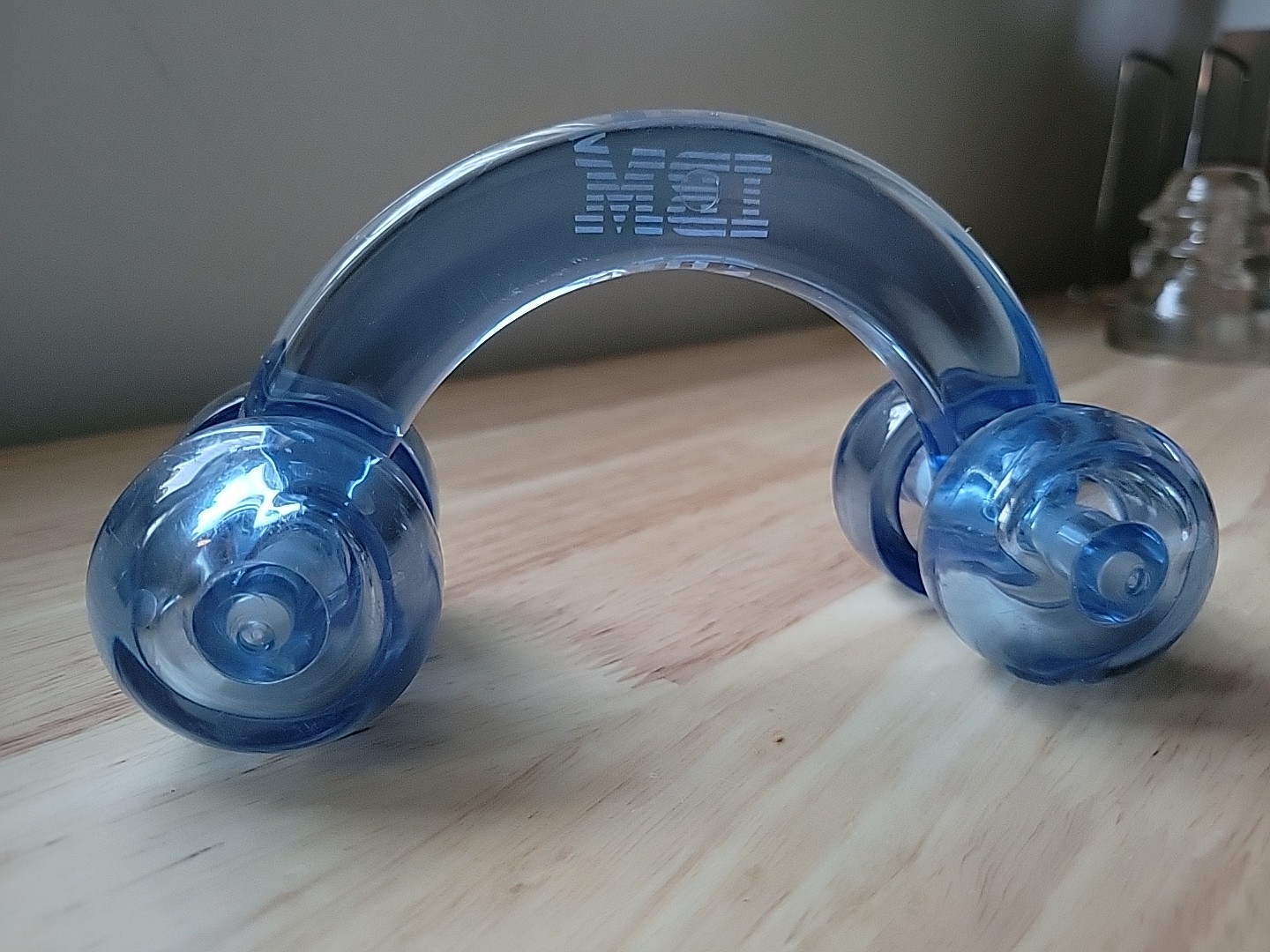 Vintage IBM Back Massager Muscle Relaxer BLUE Clear