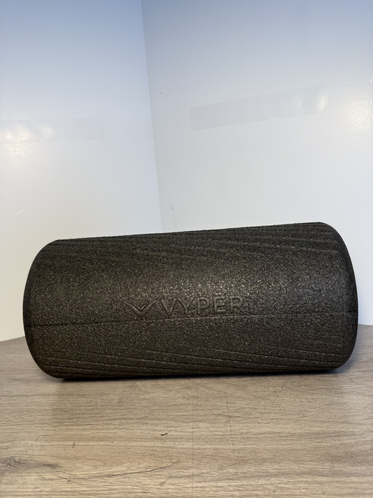 Hyperice Vyper 2.0 High-Intensity Vibrating Fitness Massage Roller – Excellent