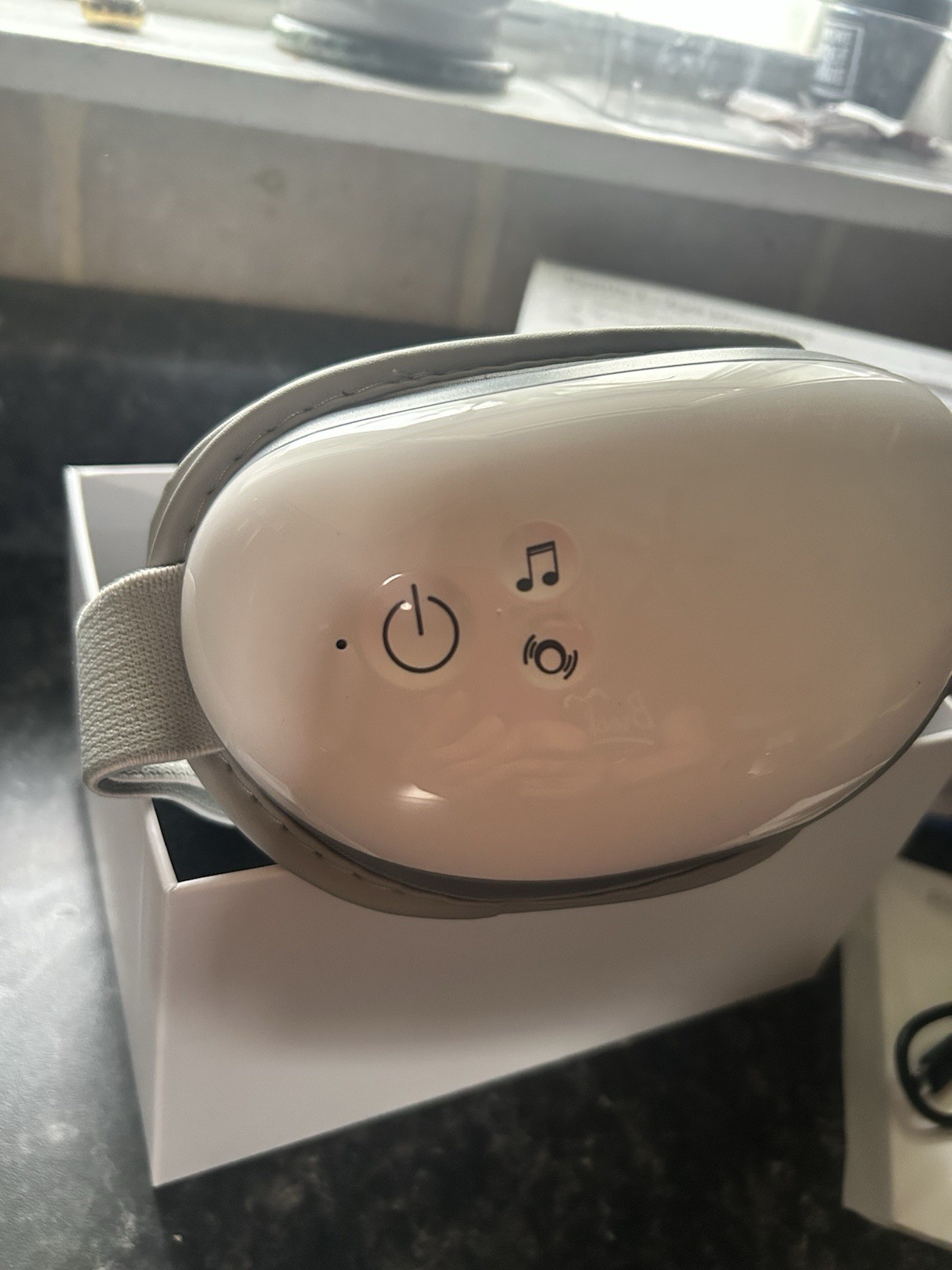 RENPHO Eyeris 1 Electric Eye Massager Heated Bluetooth Speakers Foldable
