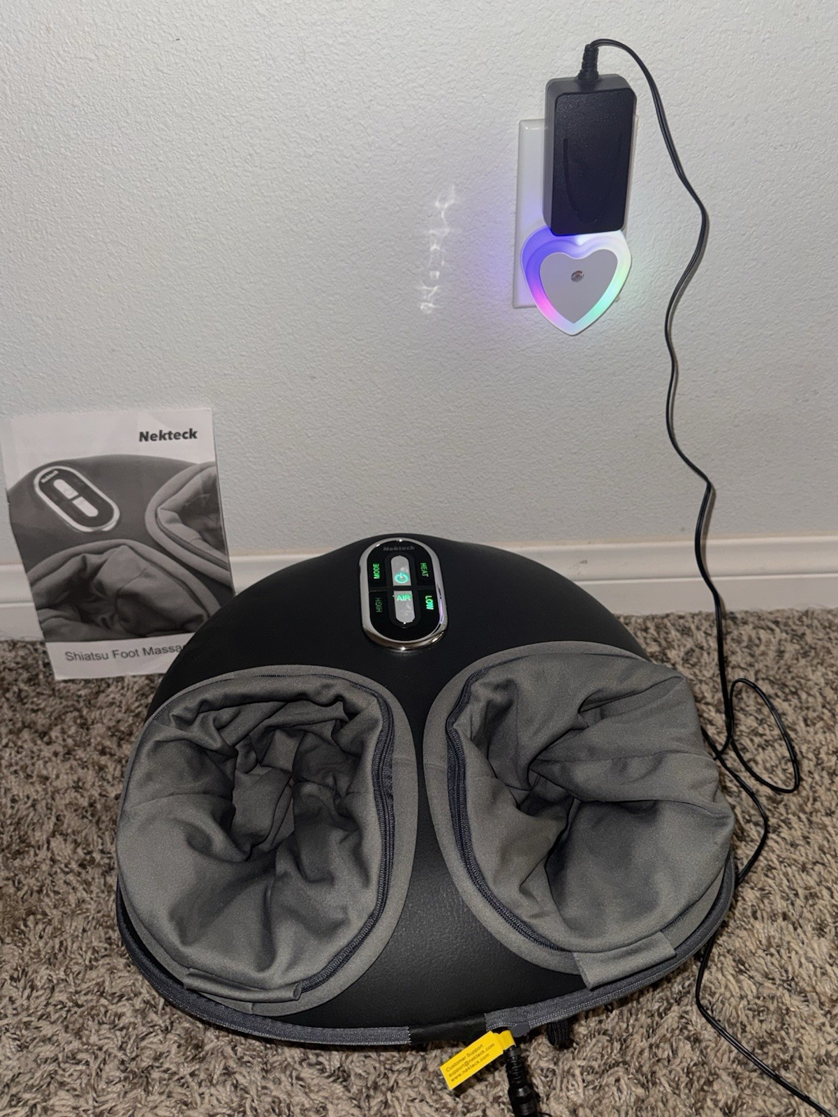 Nekteck Shiatsu Foot Massager Air Compression Heat Setting Black/Gray