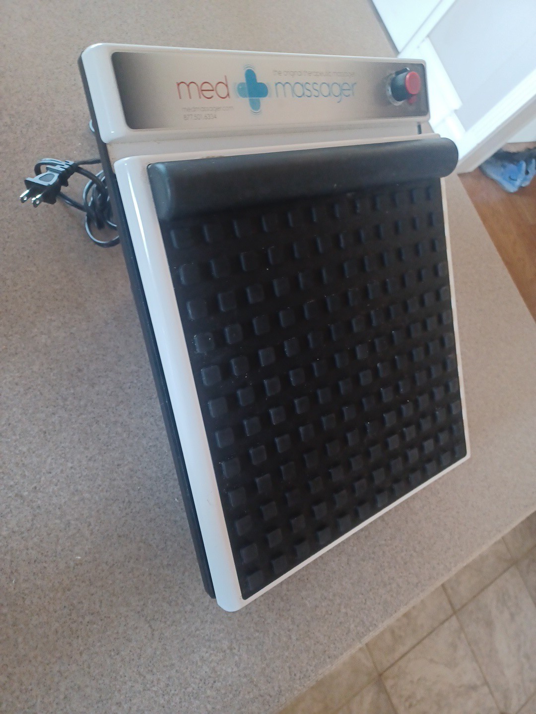 MedMassager Model MMF07 11-Speed Therapeutic Foot Massager –