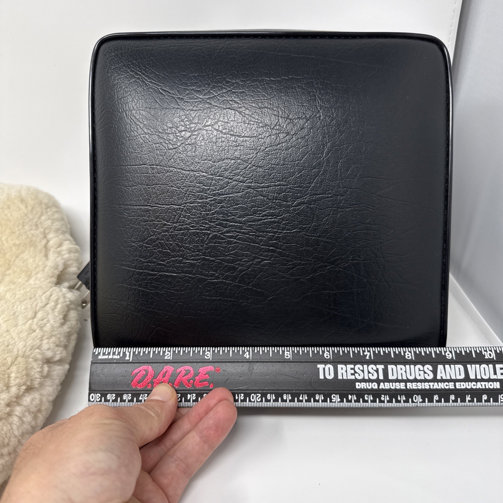 Jeanie Rub 3404-0 Foot & Leg Massager 2 Modes w/ Cloth Pad Large Pad Model