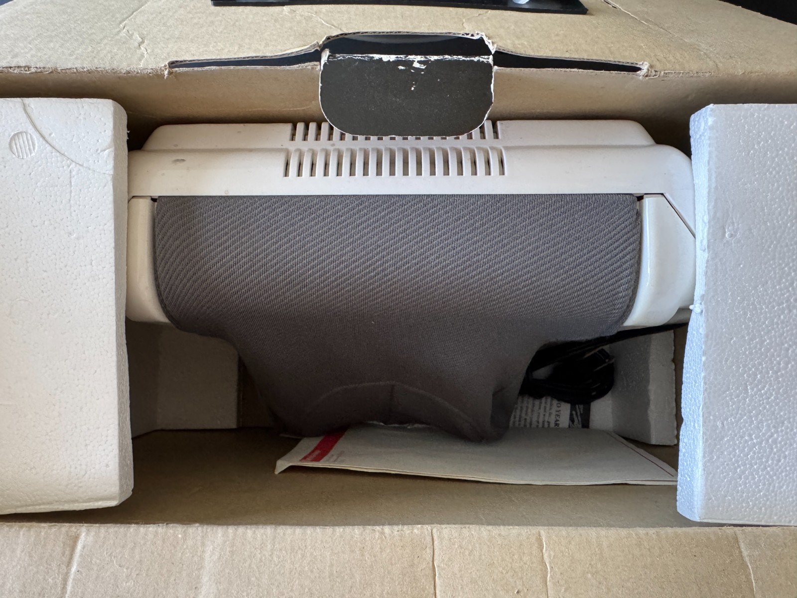 Homedics Shogun Shiatsu Kneading Massager, Box and Manual, Model SM-444 Portable
