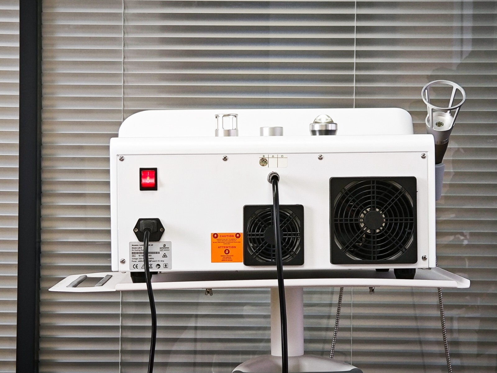 LuxMaster Dual Wavelength 1064nm&980nm High Intensity Laser Therapy Machine