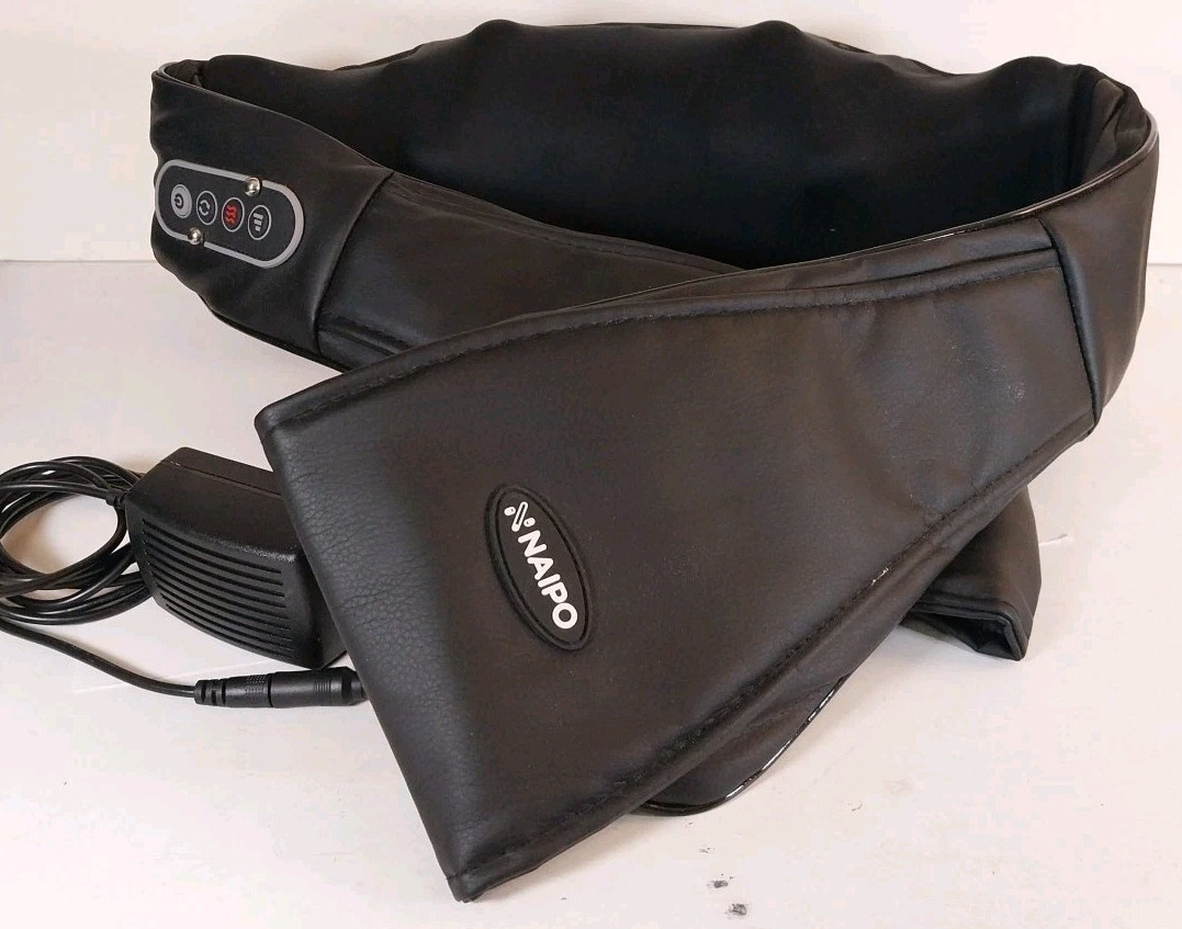 Rotating Massager Naipo Shiatsu 3D w/ Heat Neck Back Shoulder Blk Pre-Owned Boxd