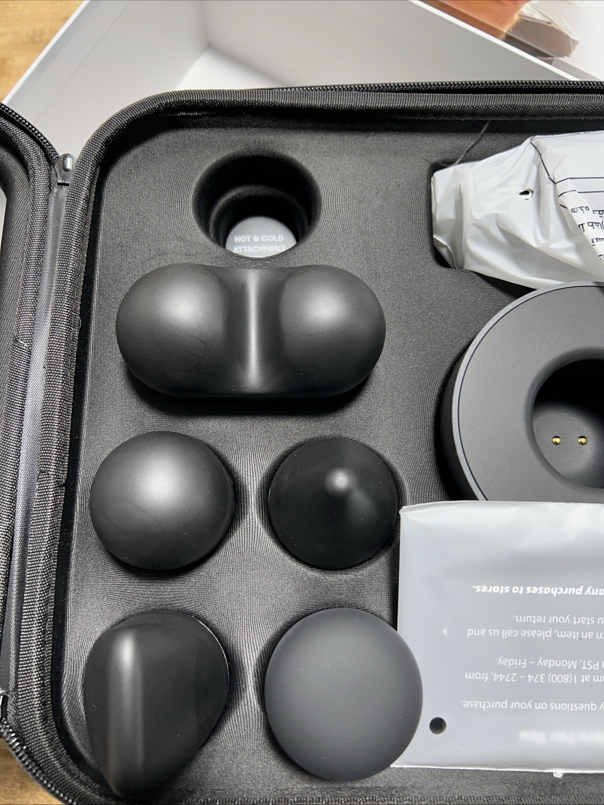 SHARPER IMAGE POWERBOOST PRO+. HOT + COLD PERCUSSION MASSAGER ICE+HEAT THERAPY