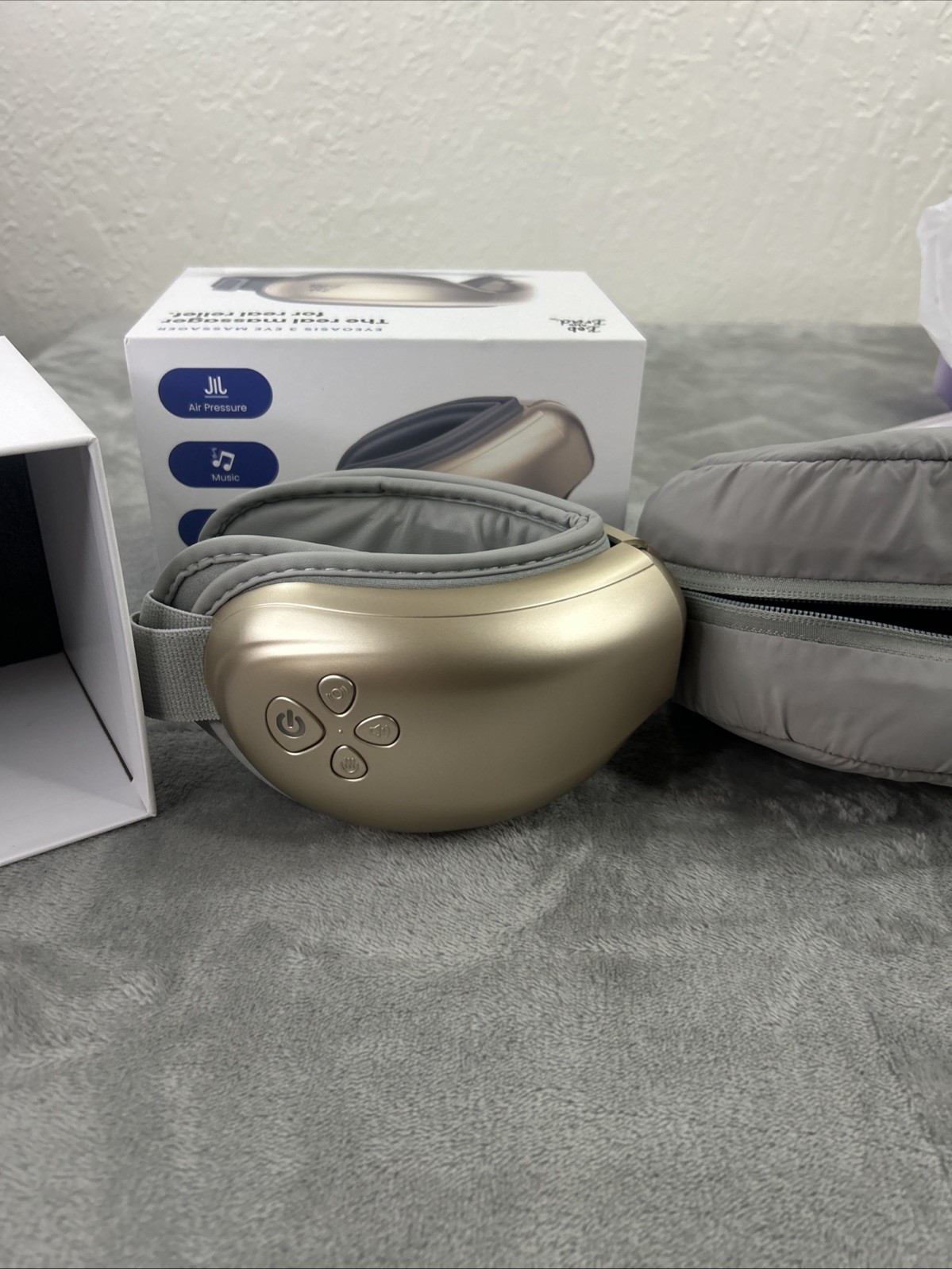 Bob and Brad EyeOasis 3 Electric Eye Massager Heated Air Pressure Music