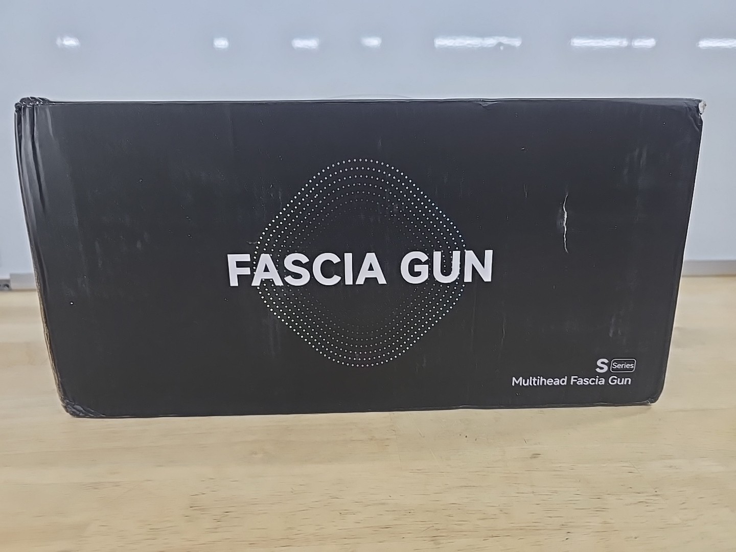 Wtujil Multihead Fascia Gun S Series Massage Gun, 16 Heads, USB, Black/White
