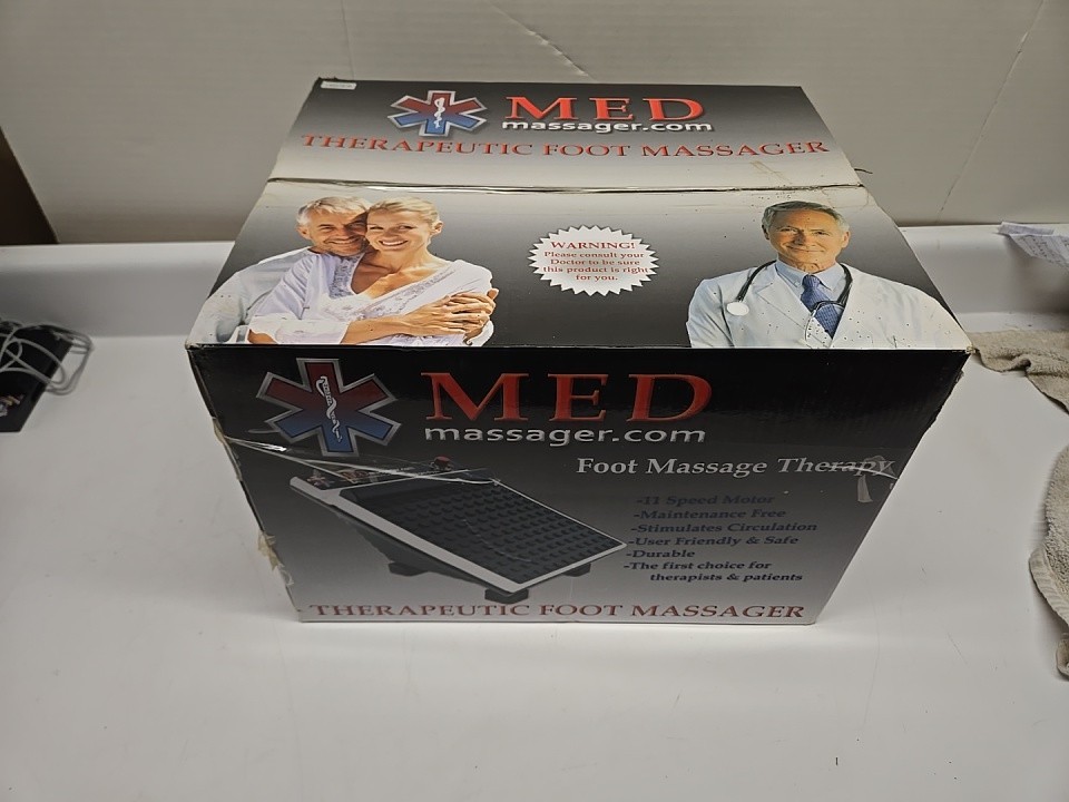 Med Massager 11-Speed Foot Massager Plus MMF07 Tested Working In Original Box