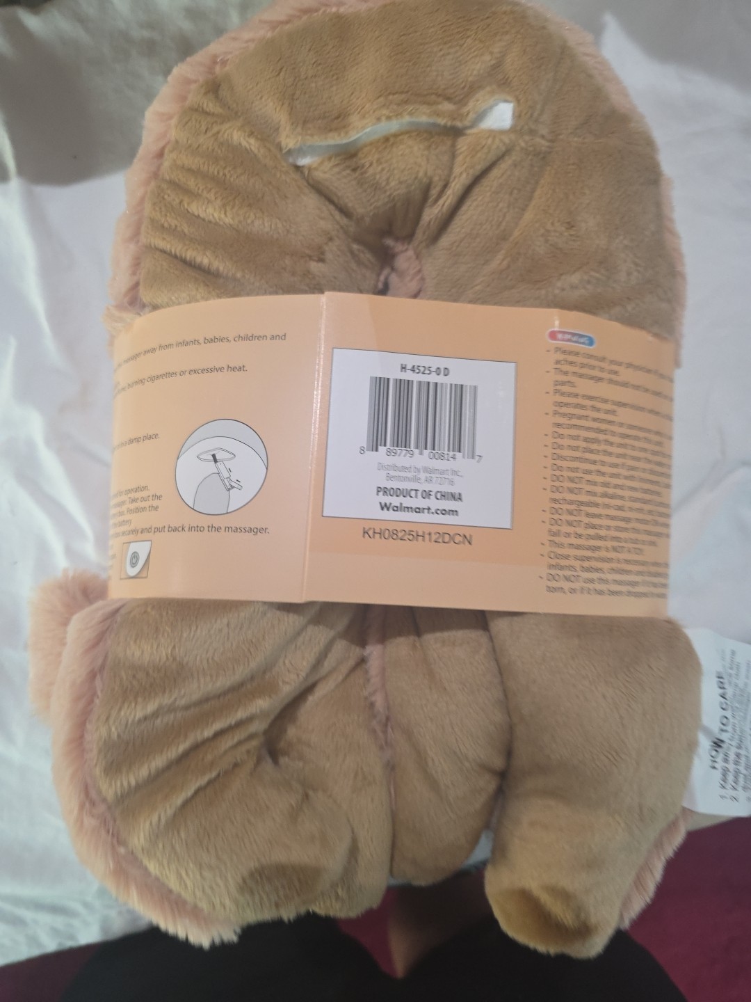 HealthTouch Polyester Fibers Neck Massager Brown Dog Requires 2 AA Long Ears