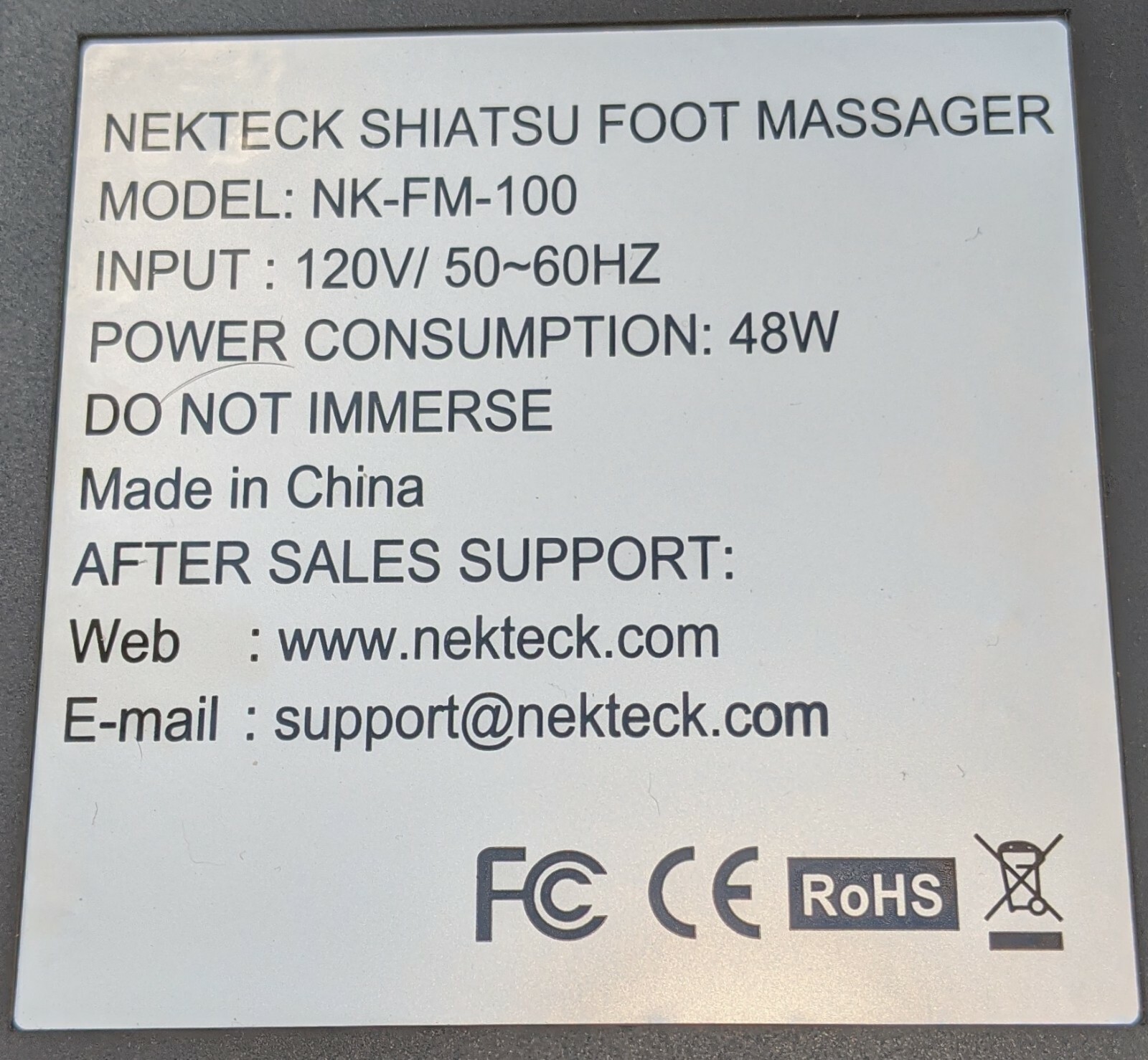 Nekteck Foot Massager Deep Kneading Shiatsu Therapy Massage with Built in Heat