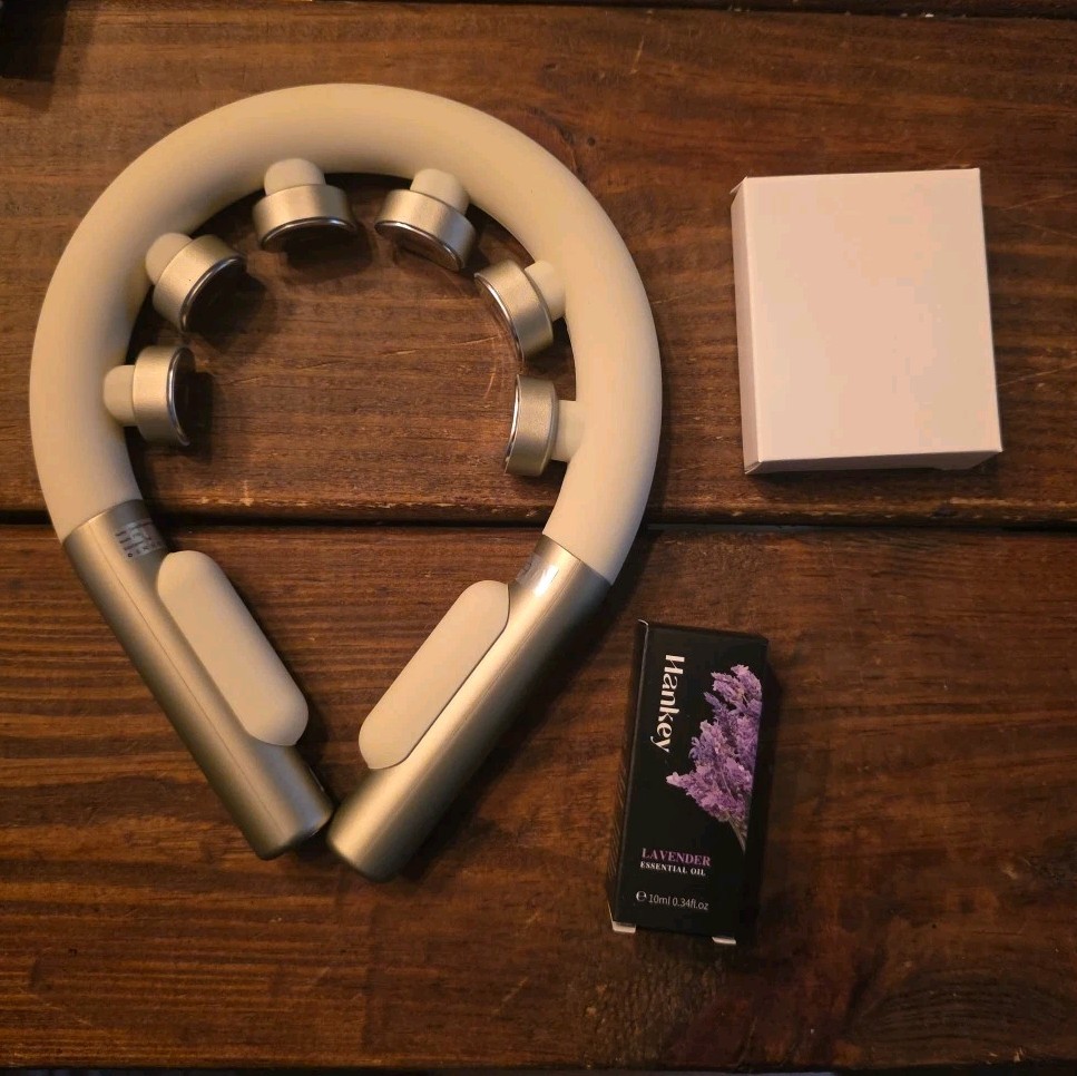 Neck Massager with Heat for Deep Tissue Pain Relief, Soothing Neck Massager Sage