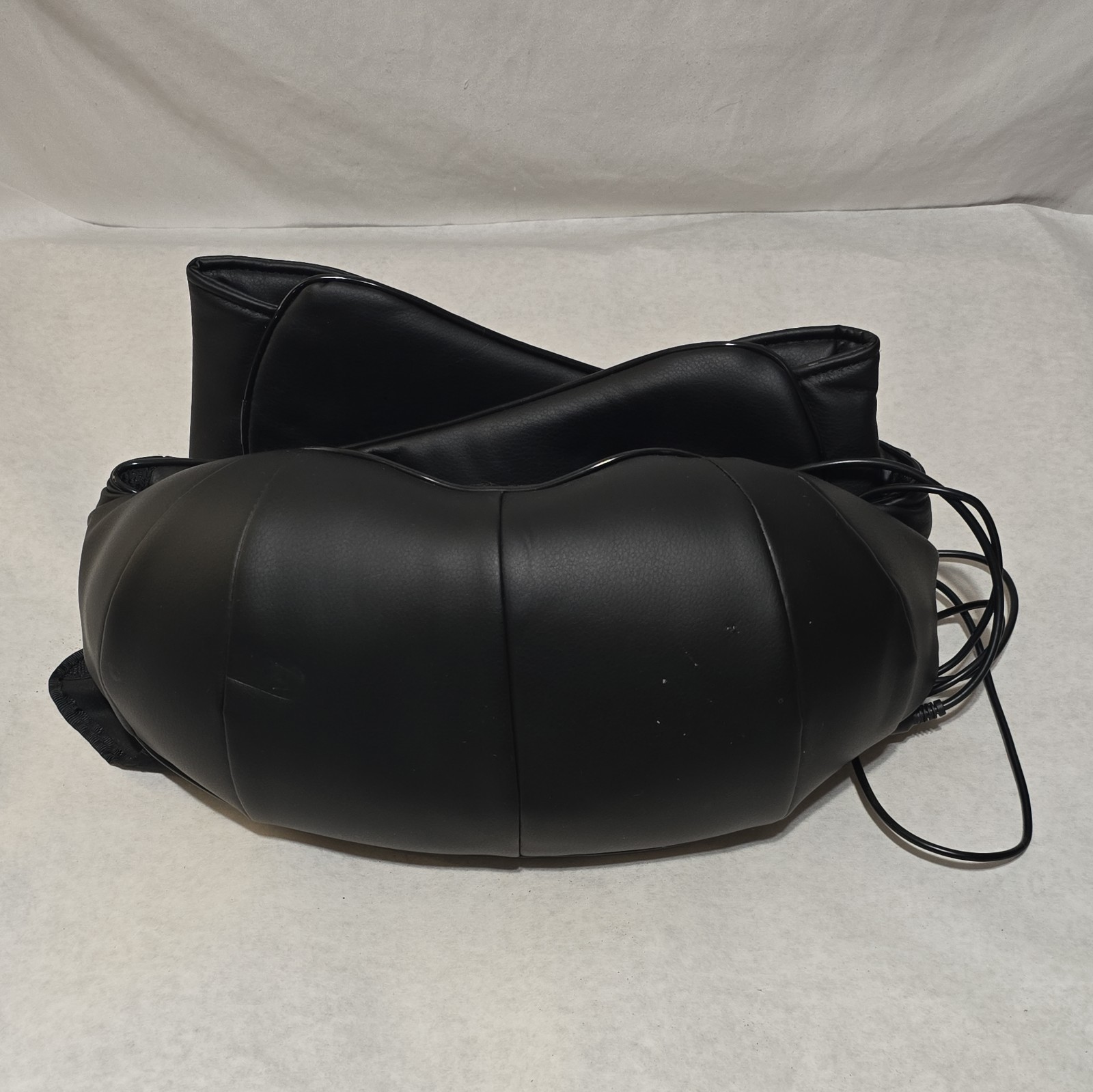 Naipo MGS-801 Shiatsu Back and Neck Massager with Heat Kneading Massage no box