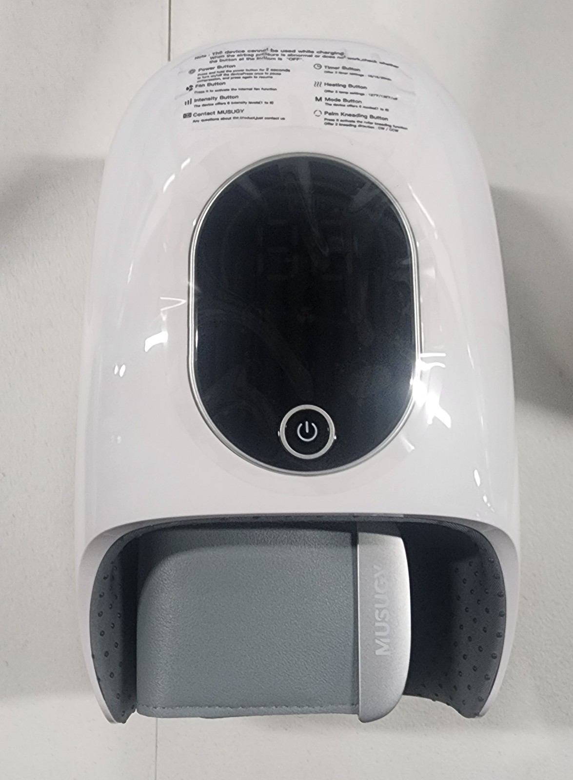 MUSUGY Portable Rechargeable Hand Massager Model FE-0163