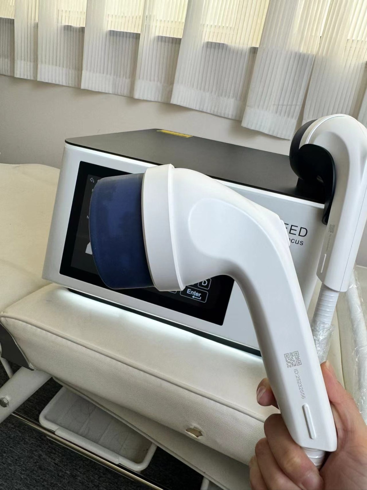 Emfocus Focus Shockwave For Chiropractic Physiotherapy High Intensity Machine