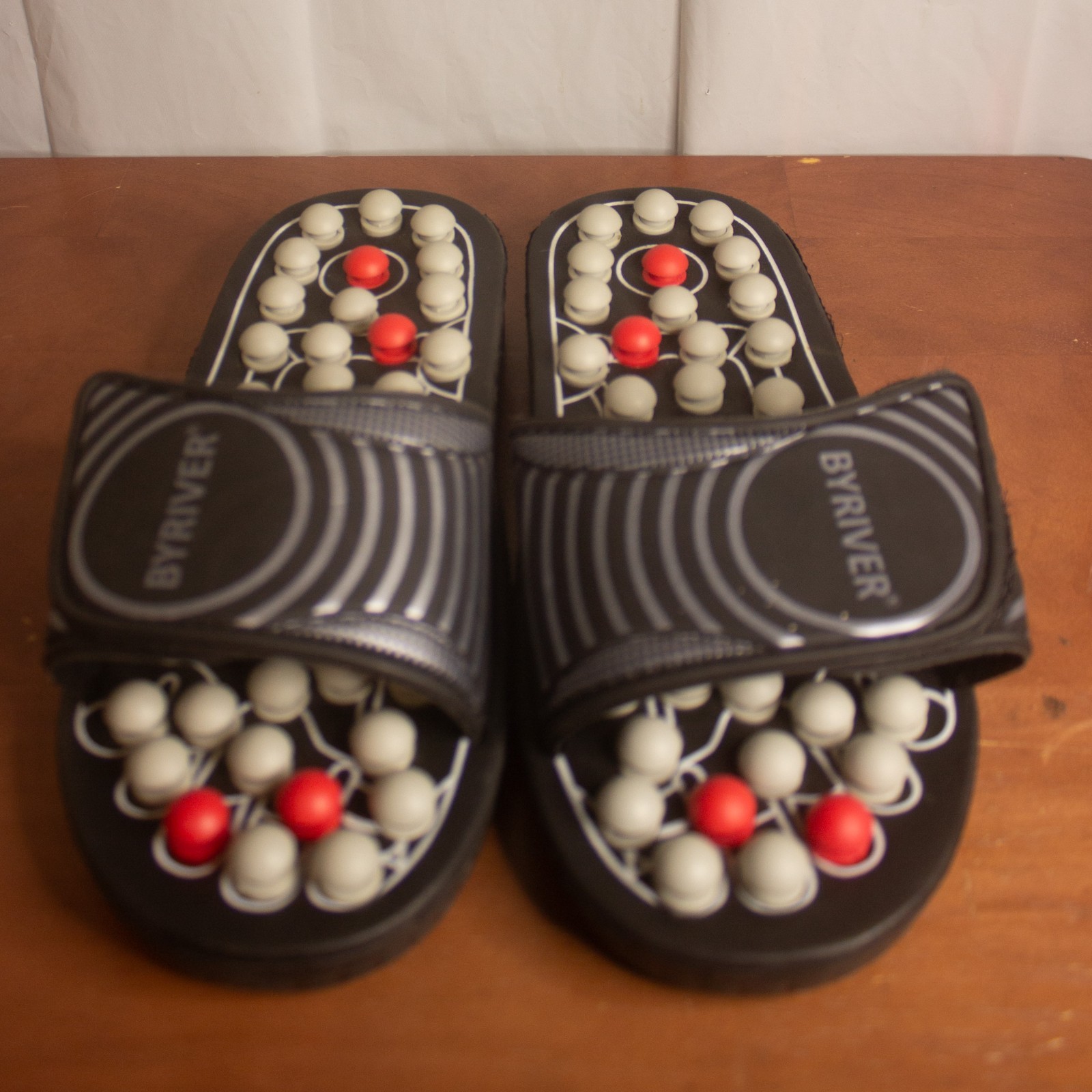 BYRIVER Acupressure Massage Shoes – Size S – Reflexology Slippers – 10″ Footbed