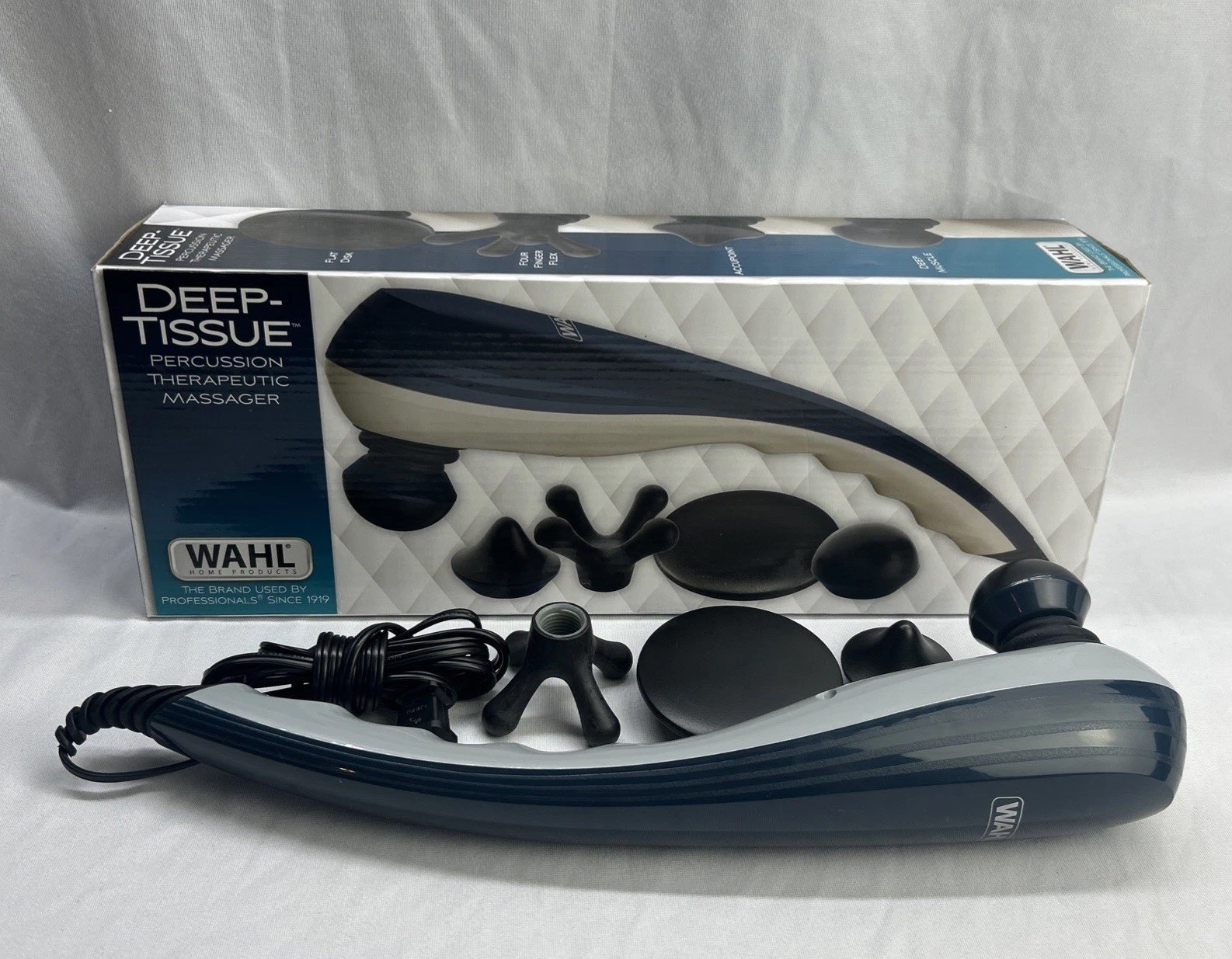 Wahl Deep Tissue Massager 4290-300 Handheld Percussion Massage w Attachments