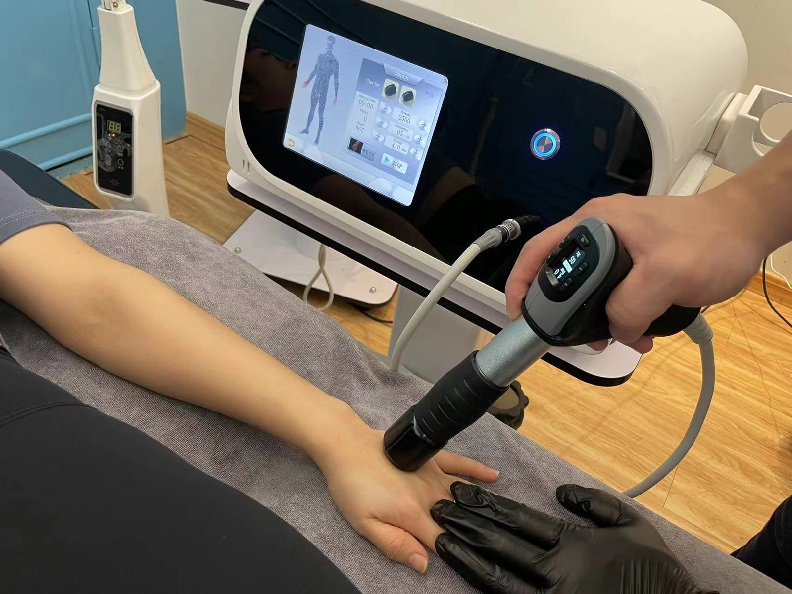 10 Bar Pneumatic ED Shockwave Therapy Machine Muscle Relax Pain Relief Massage